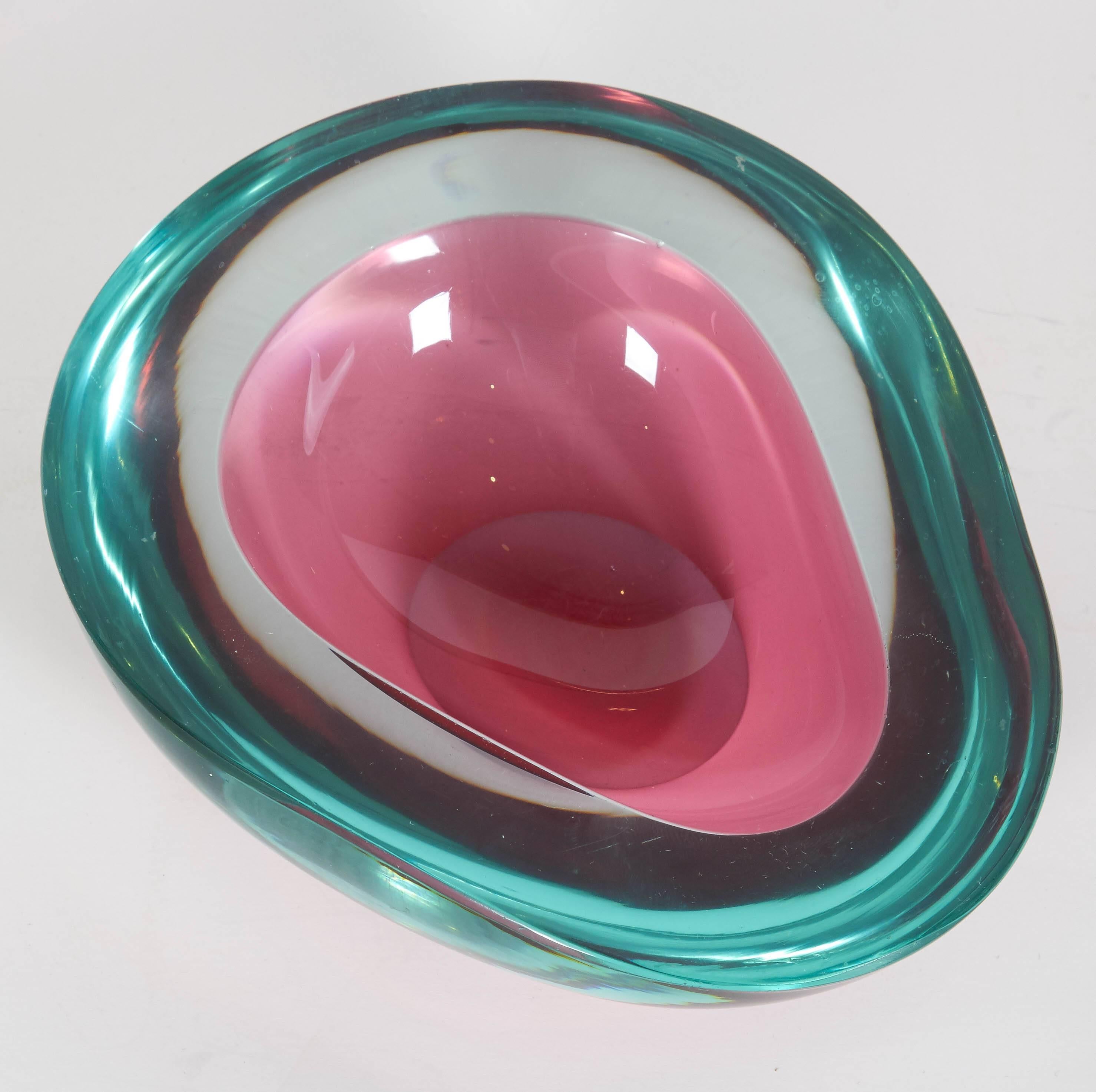 Beautiful flat cut and polished geode bowl by Cenedese. The heavy bowl is formed from uranium glass which gives it a wonderful luminescent quality. Please contact for location. 