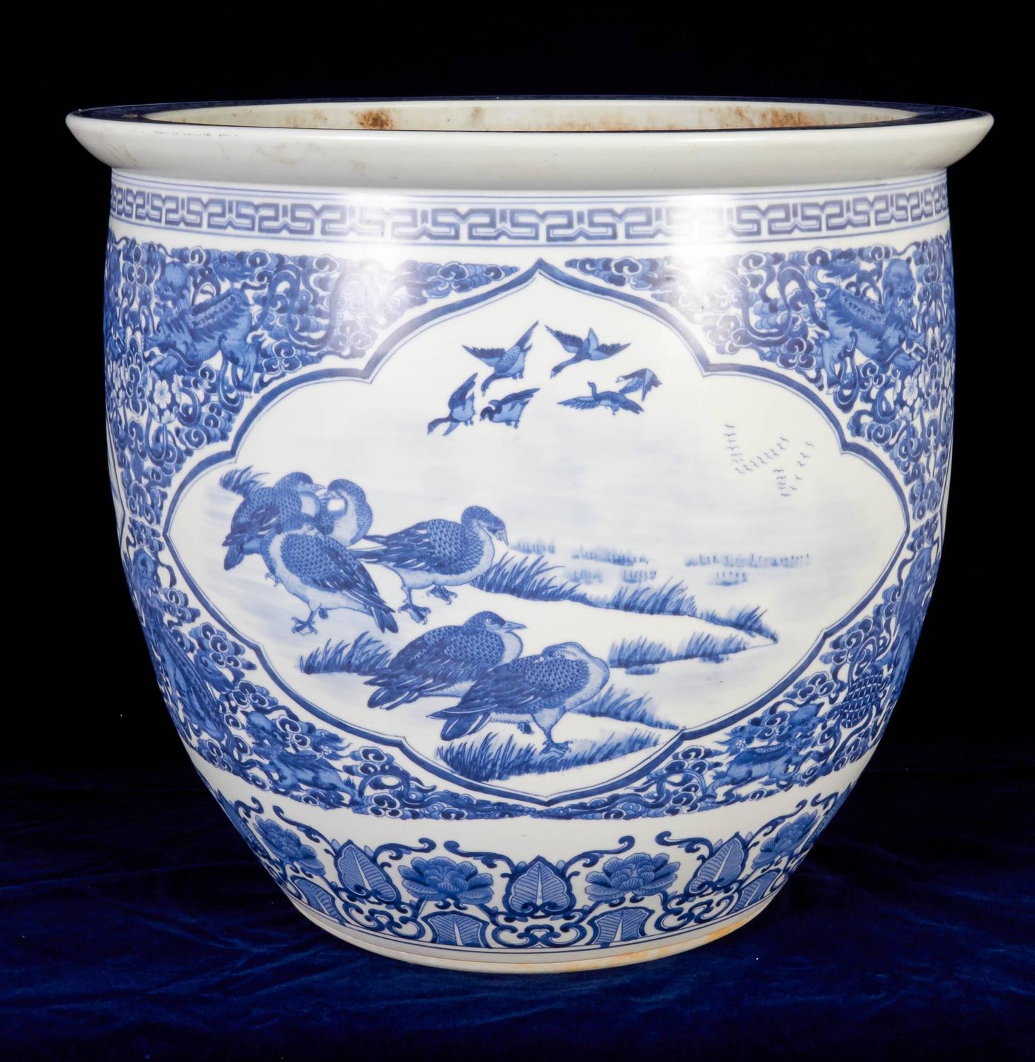 Large Pair of Chinese Blue and White Porcelain Planters/Fishbowls ...
