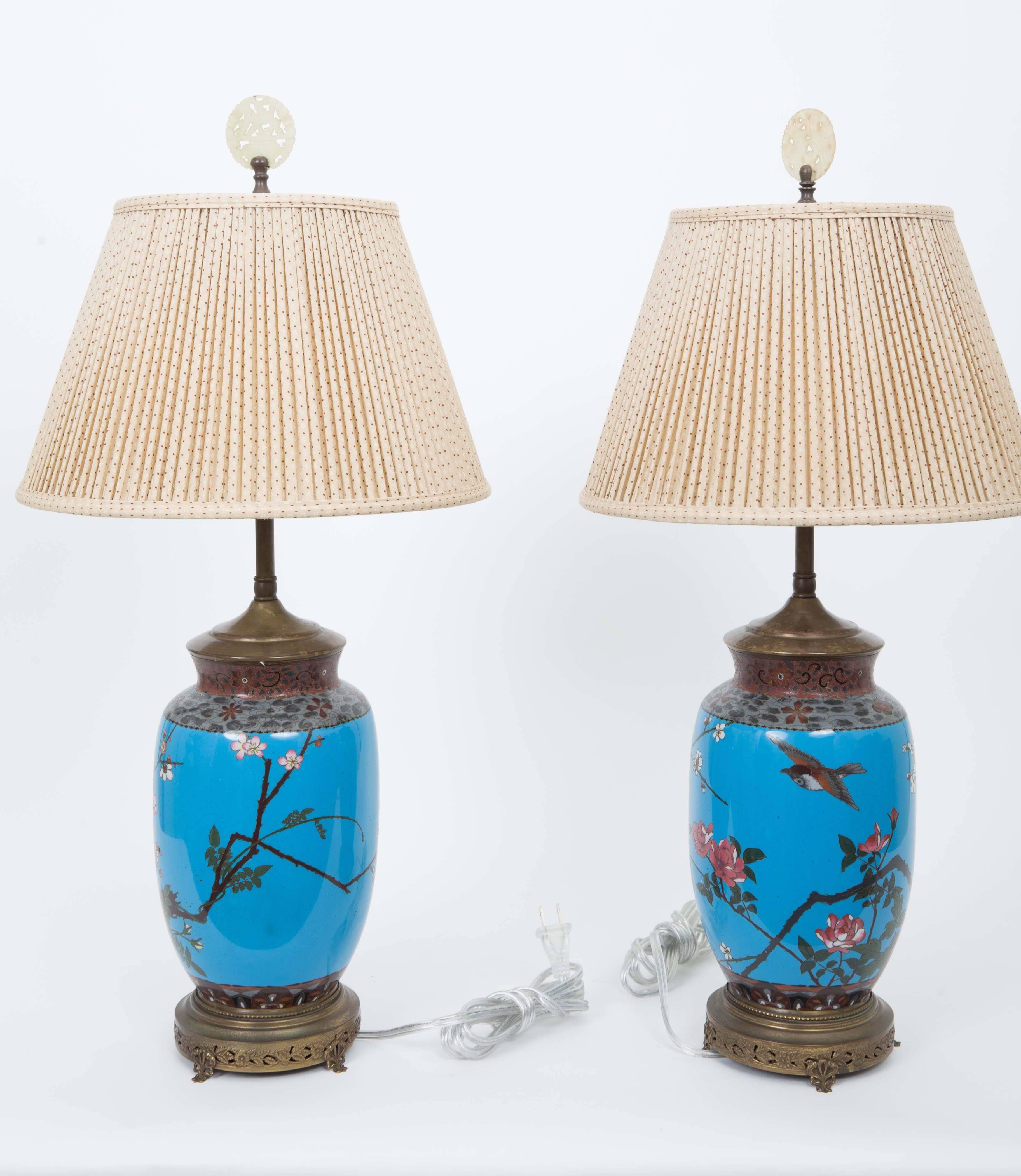 Pair of Early 20th Century Japanese Cloisonne Table Lamps 3