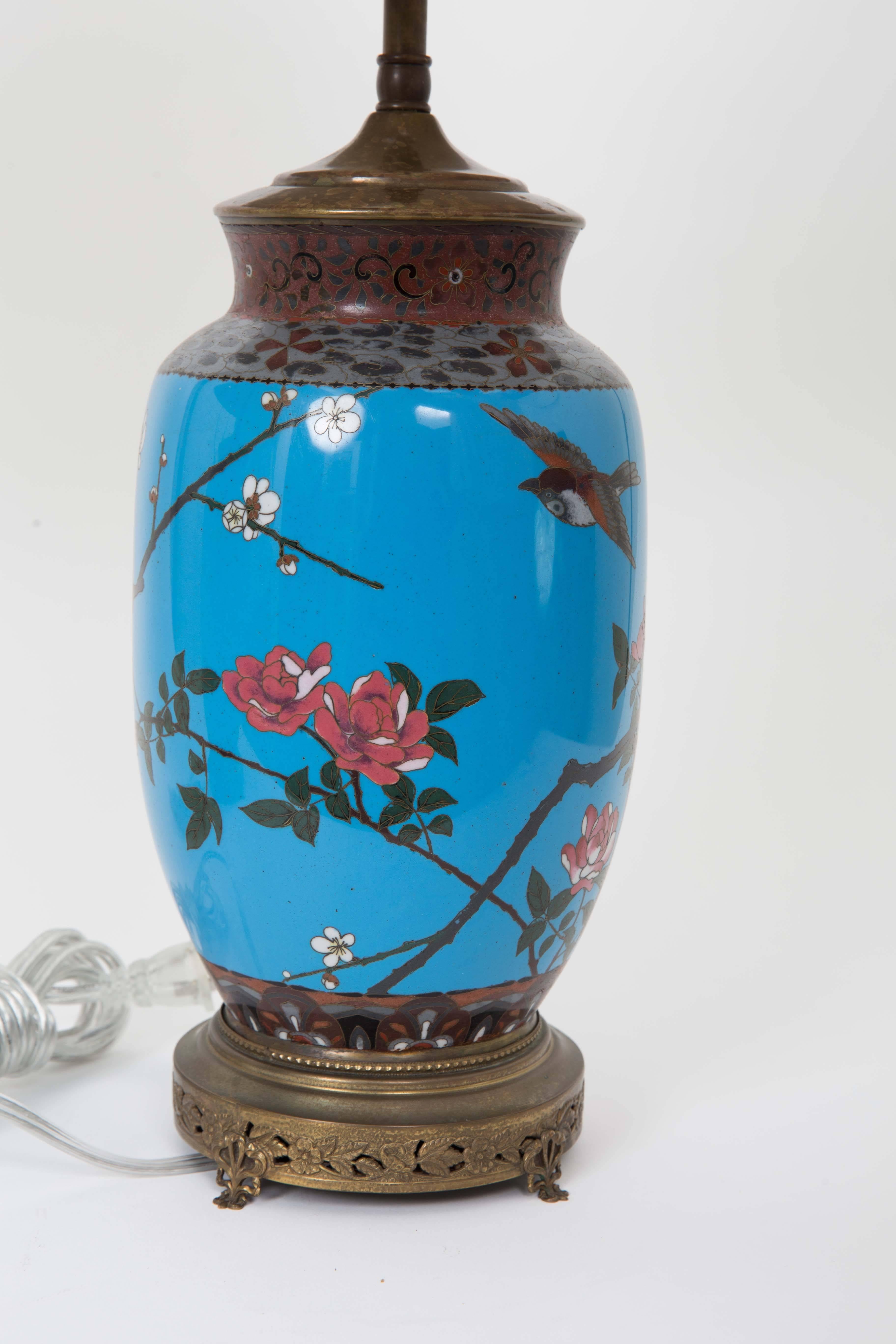 Pair of Early 20th Century Japanese Cloisonne Table Lamps 4