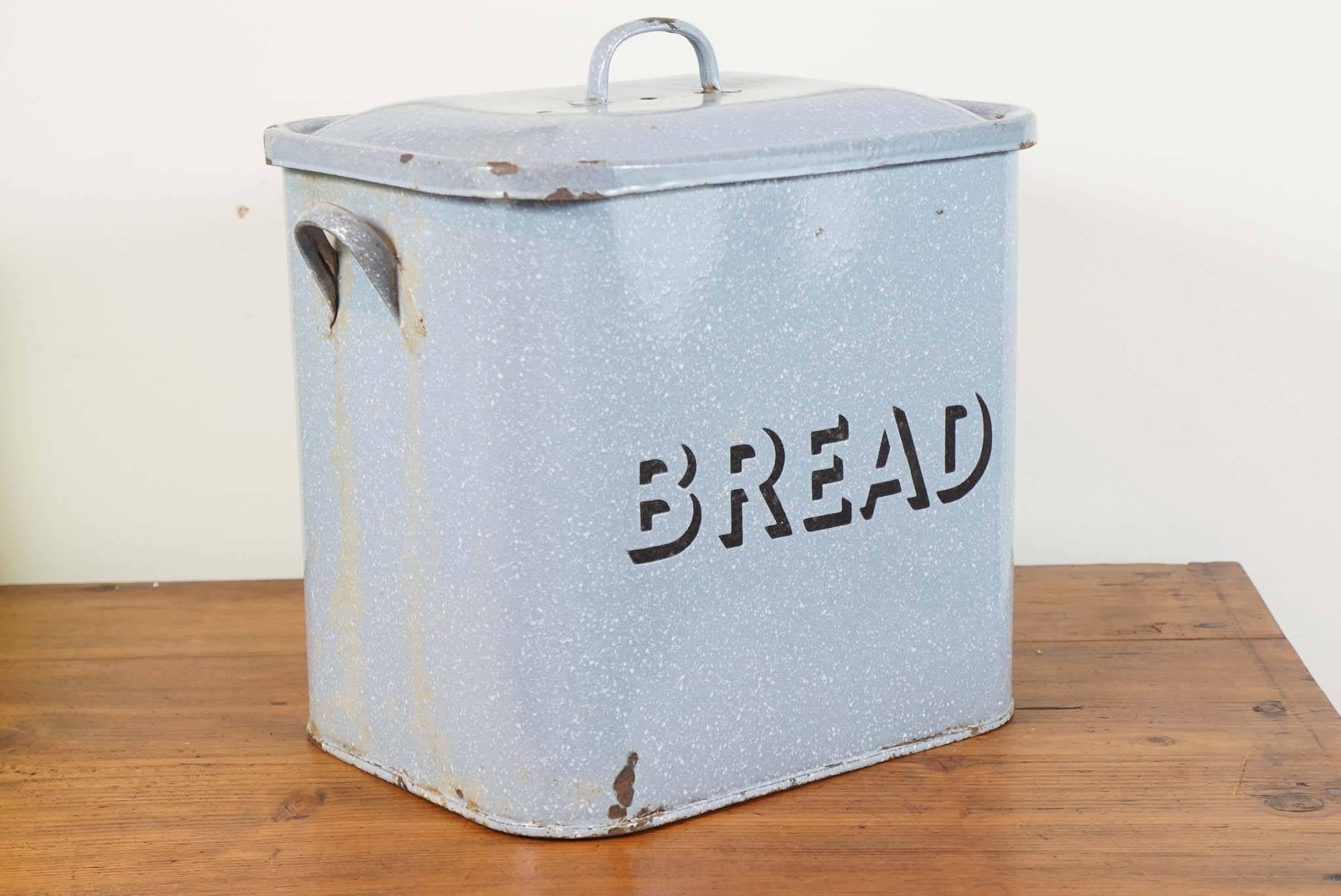 We love English and French bread bins at Painted Porch. Store your bread or use it as a planter without the lid. This is totally original and we hardly ever buy white bread bins, only interesting colors. This is our favorite color. A great accent
