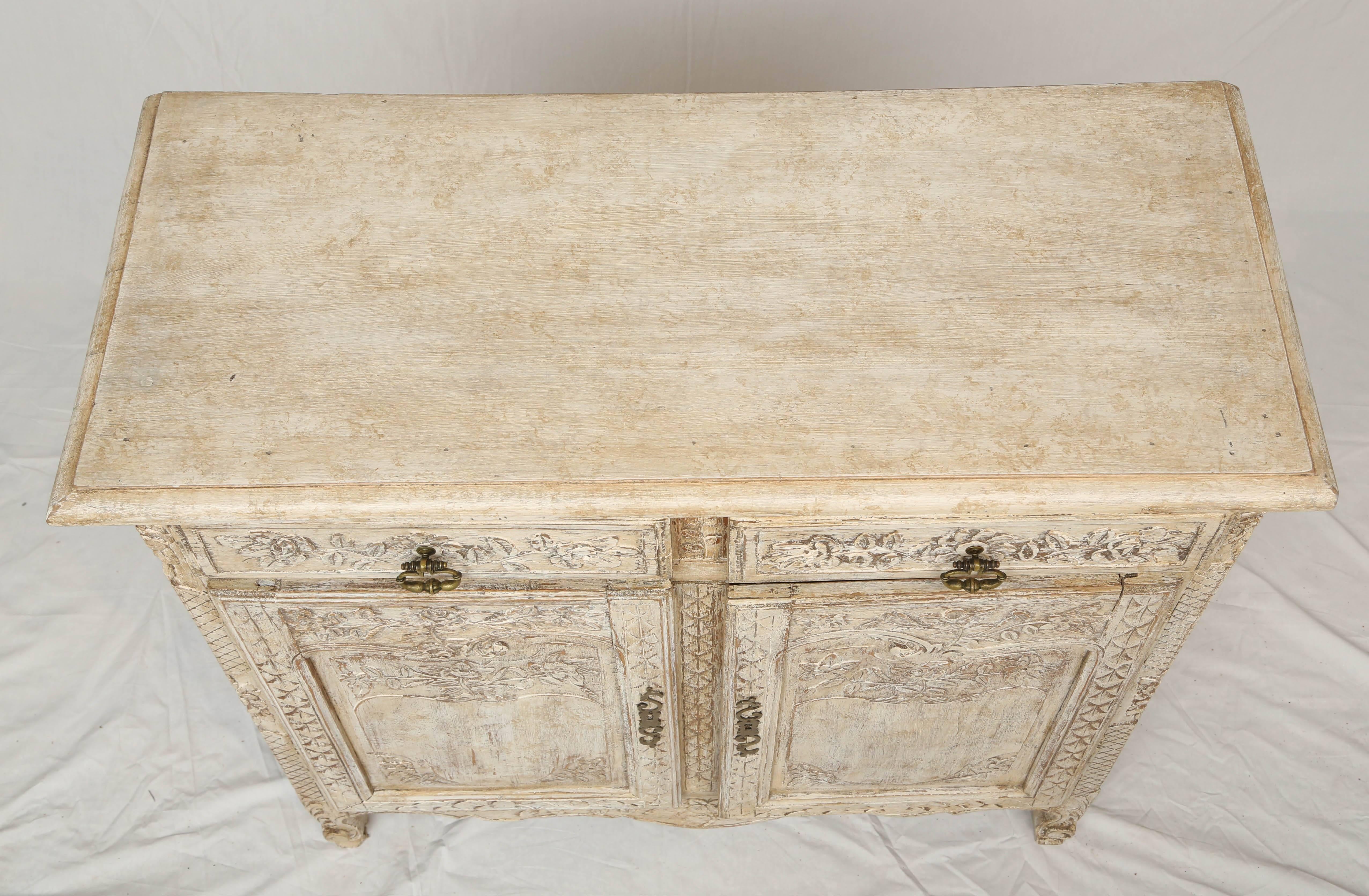 Early 19th Century French Painted Credenza 4