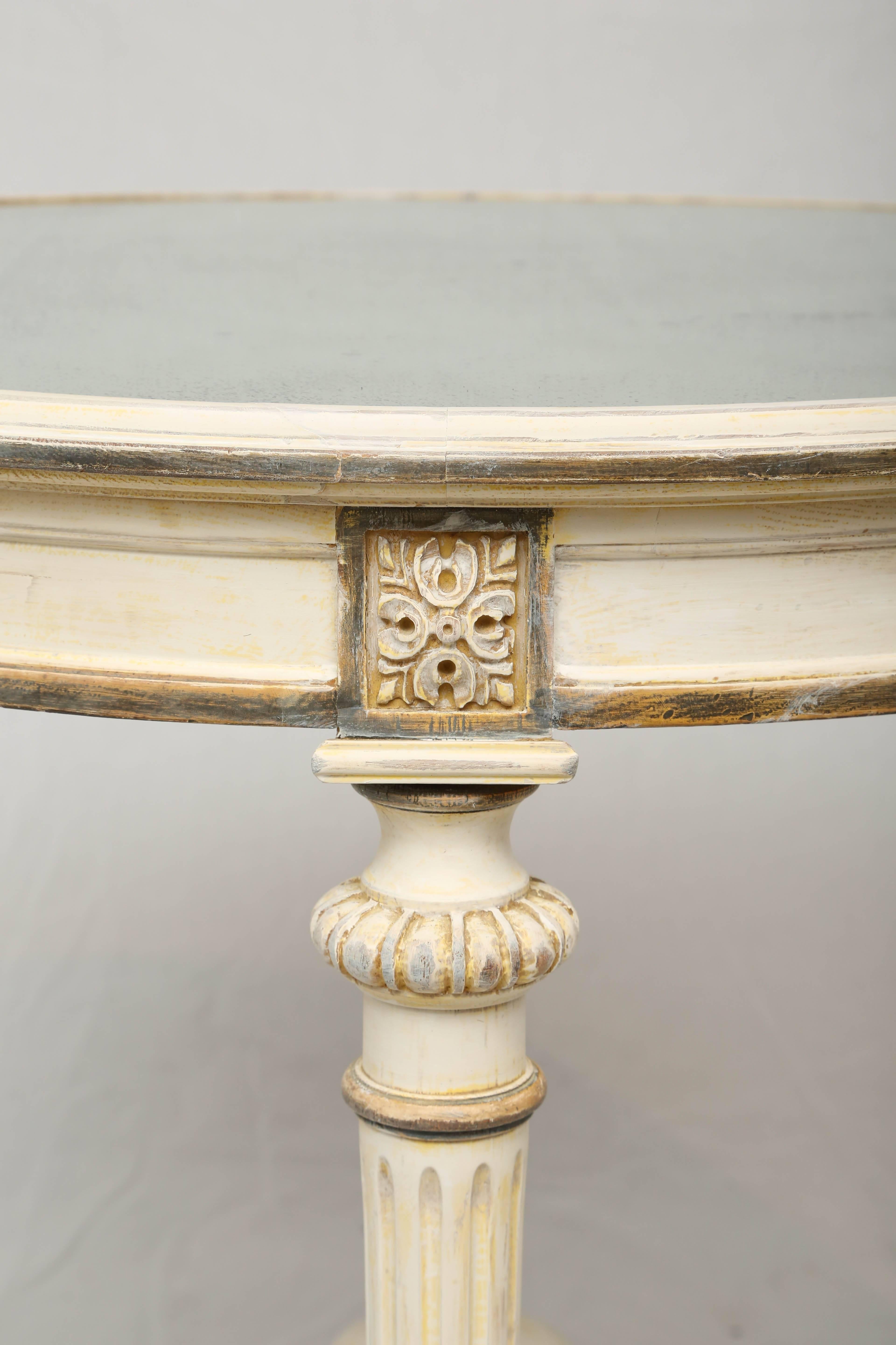 Mid-20th Century Painted Italian End Table with Mirrored Top