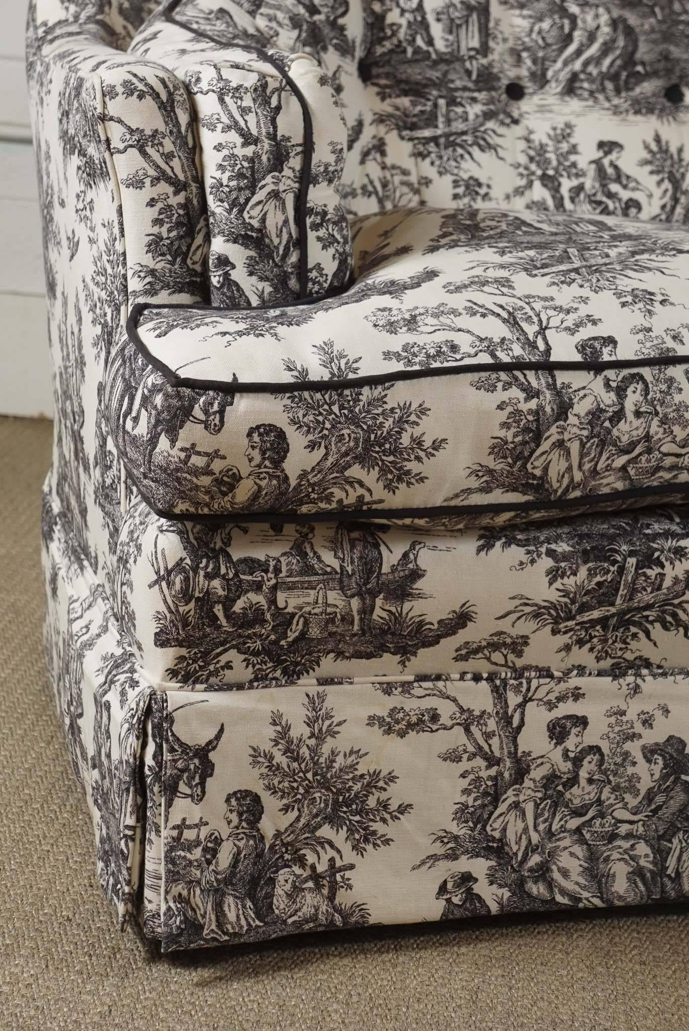 toile couch