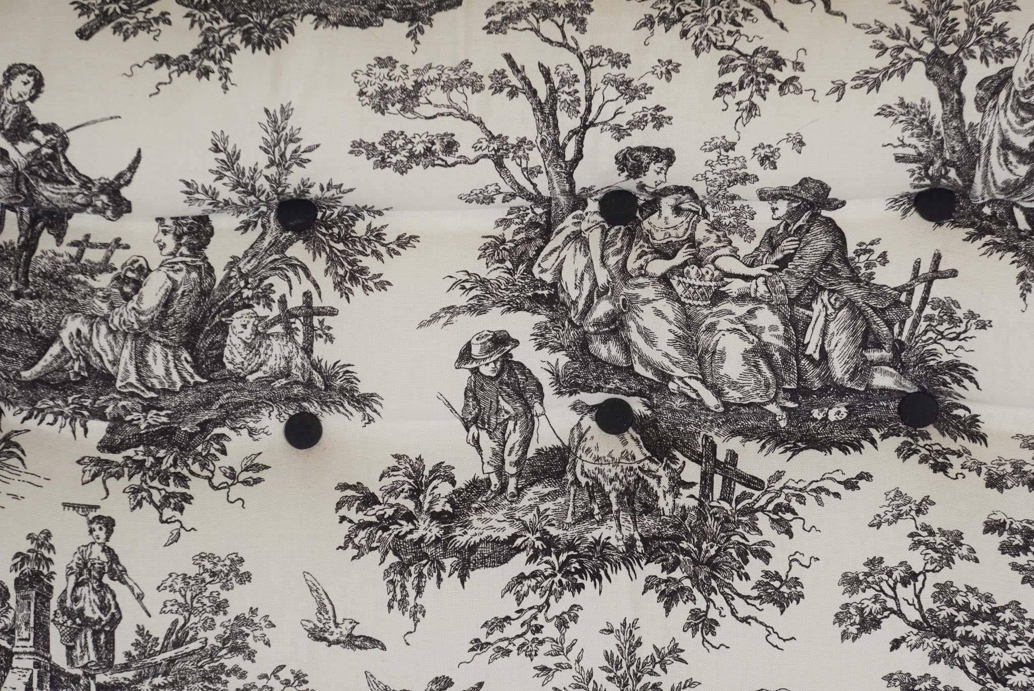 Black and White Toile Sofa In Good Condition In Hudson, NY