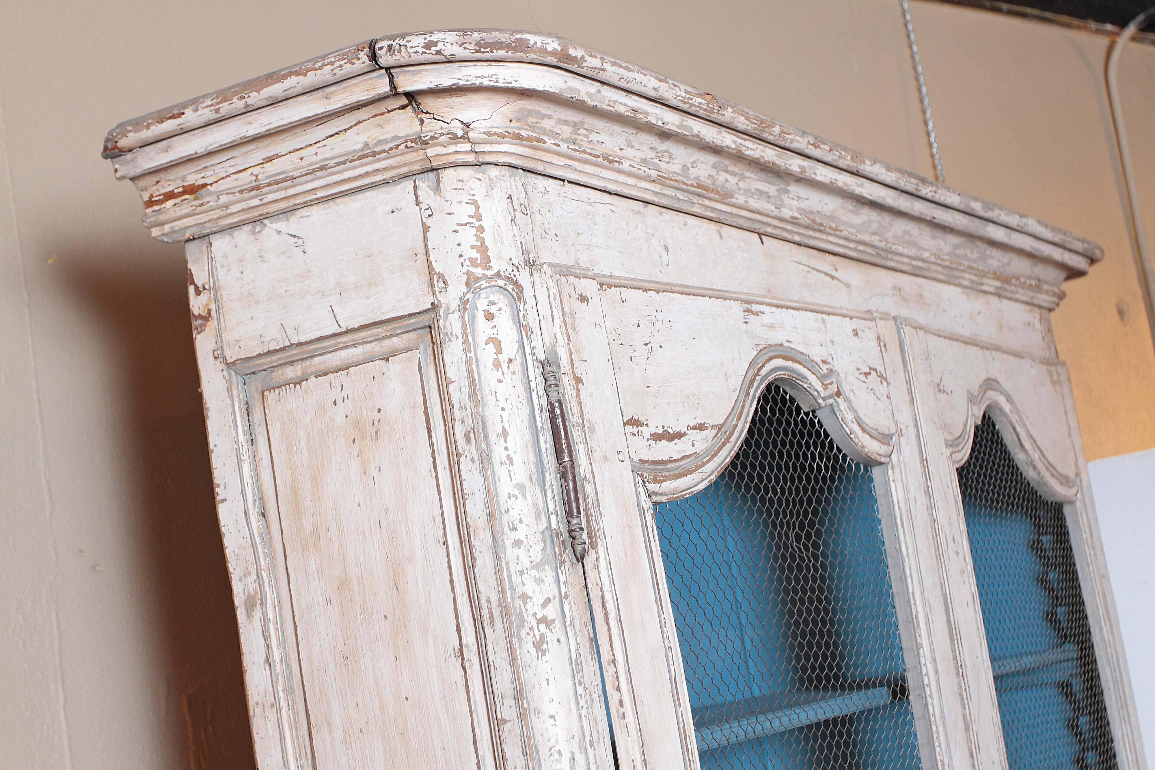 Tall 18th Century French Louis XV Painted Display Cabinet from Bordeaux 2