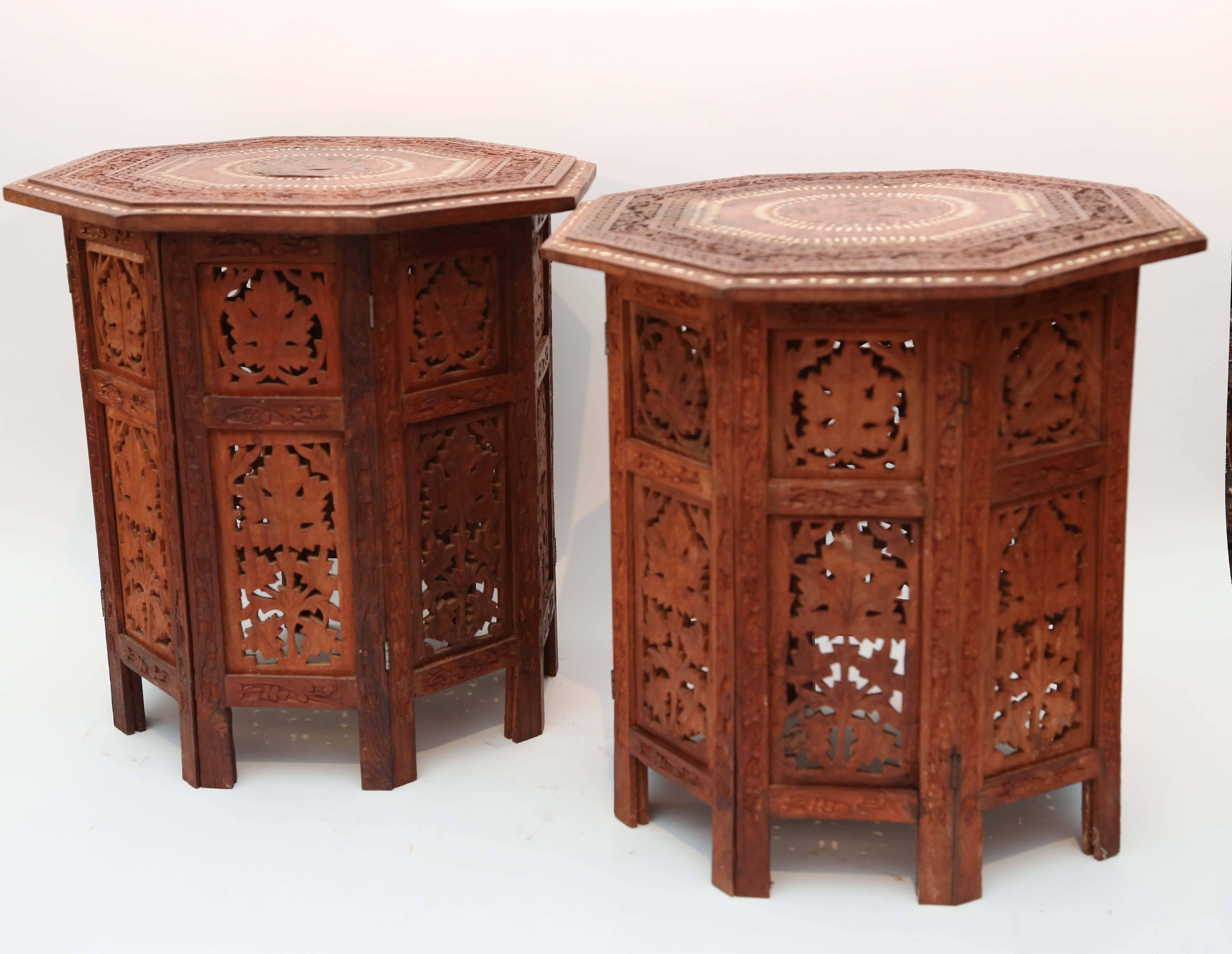 All-over carved with fine detail and floral inlaid tops.