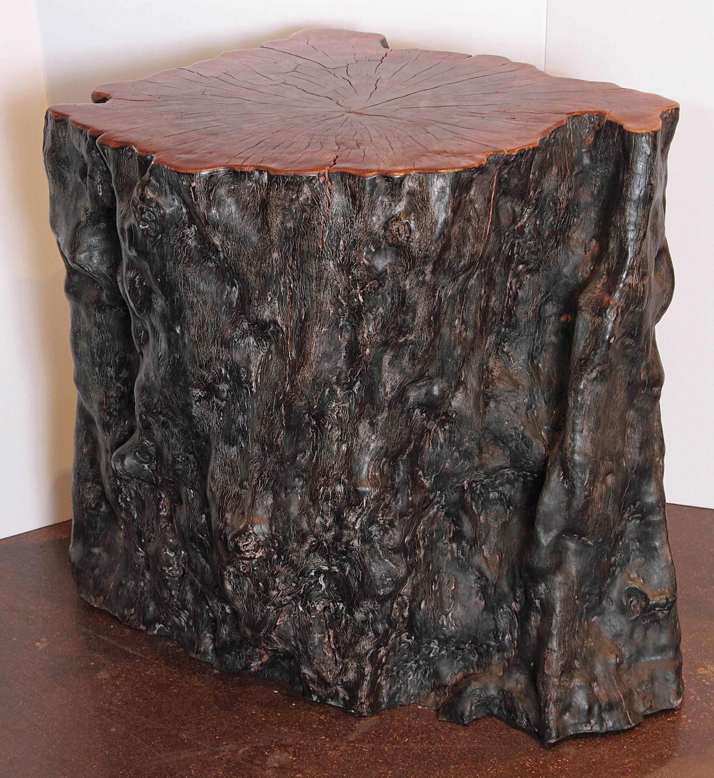 Organic lychee wood stump.
Use as table base, side table or pedestal.