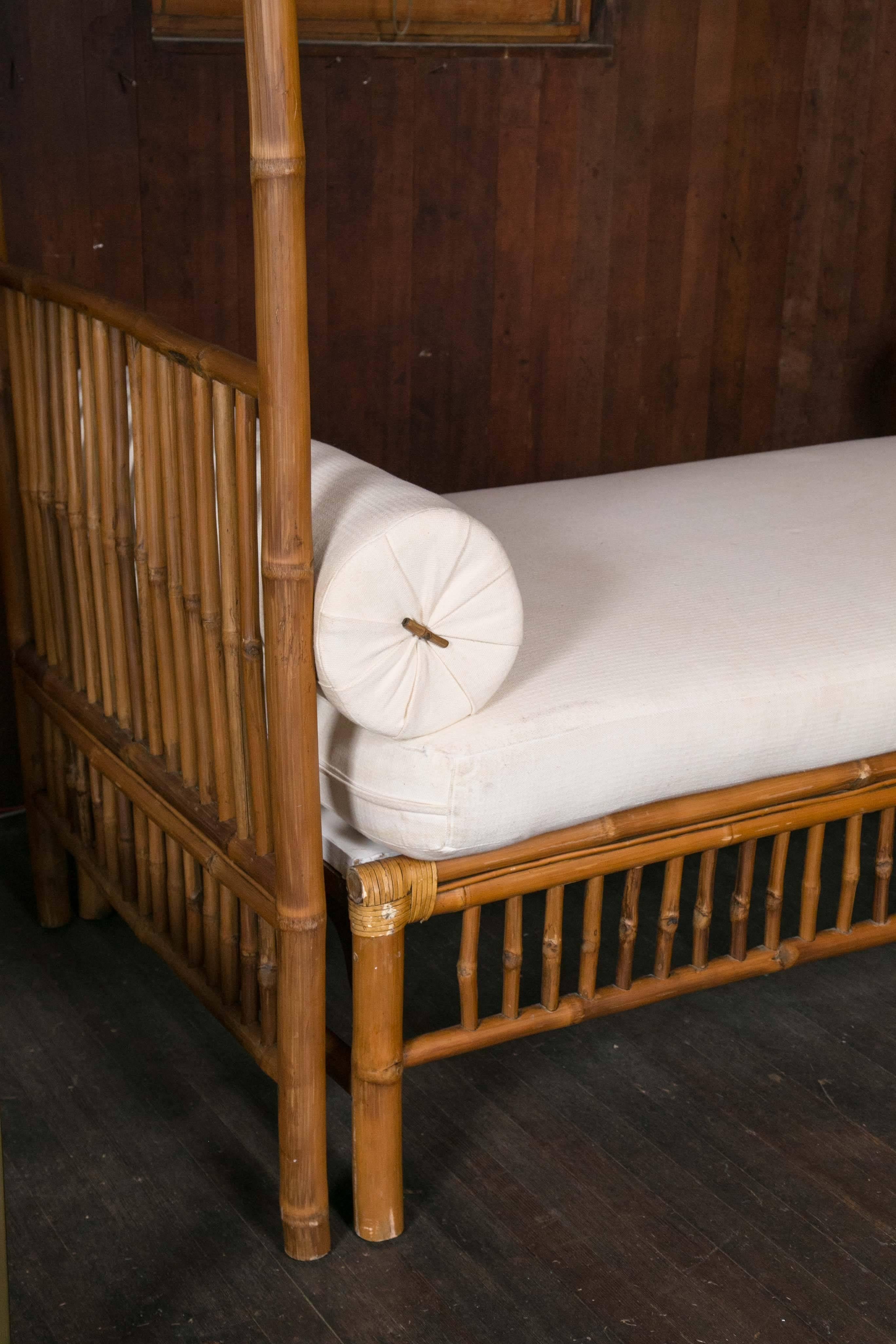 vintage bamboo daybed