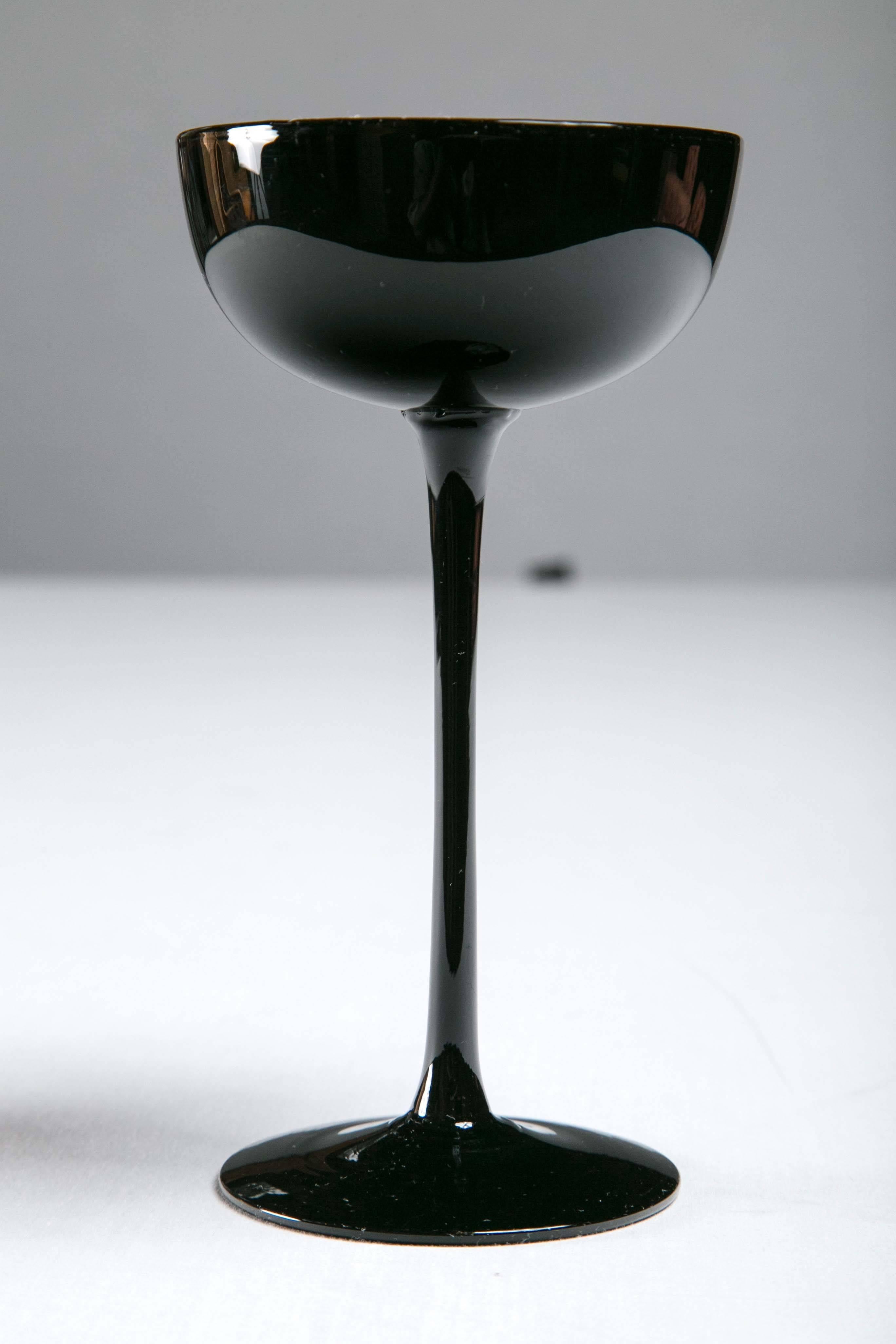 Italian Set of 12 Carlo Moretti Cased Glass Champagne Glasses