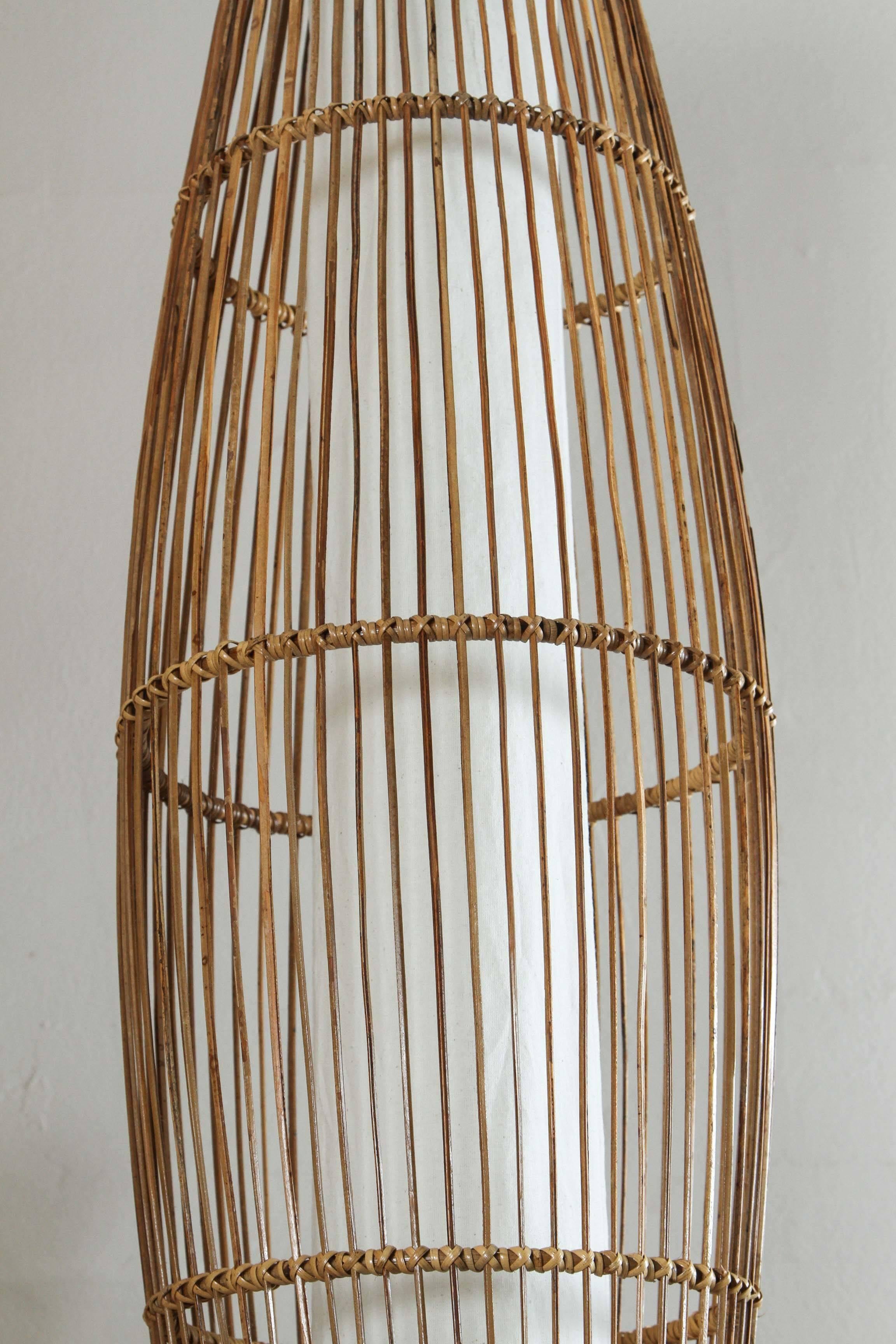 Bamboo Hanging Light In Good Condition In Los Angeles, CA