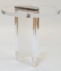 Acrylic Drinks Table