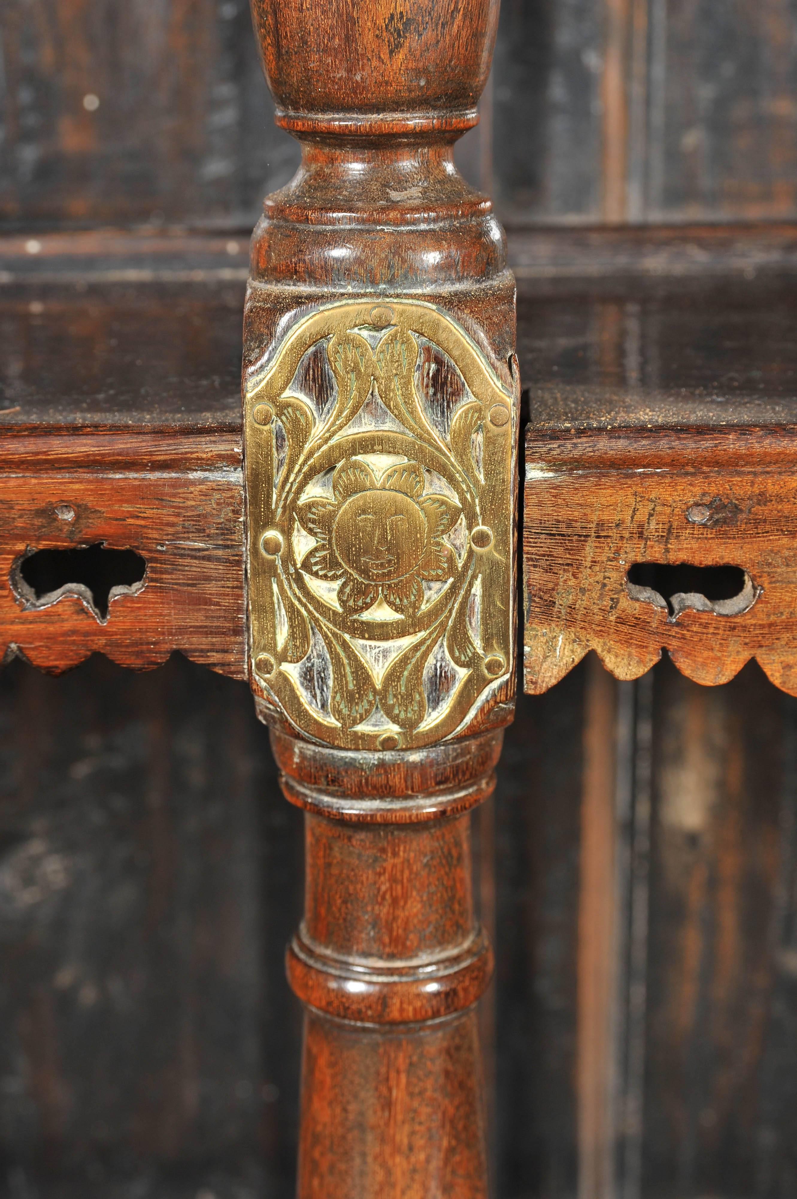 19th Century Ceylonese Padouk Wood Dresser For Sale 1