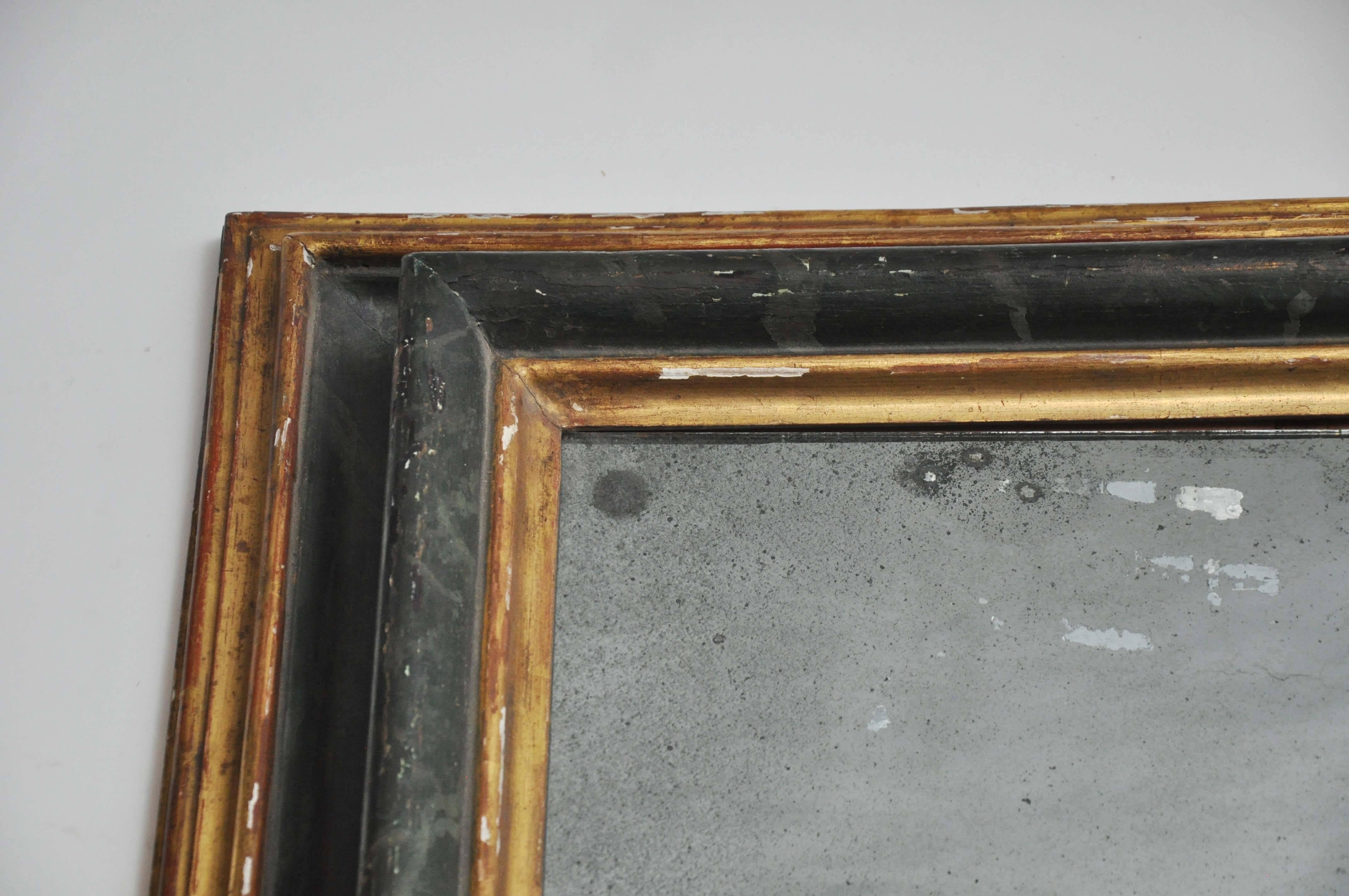 Late 19th Century French Giltwood and Deep Green/Black Lacquer Mirror In Good Condition In Chicago, IL