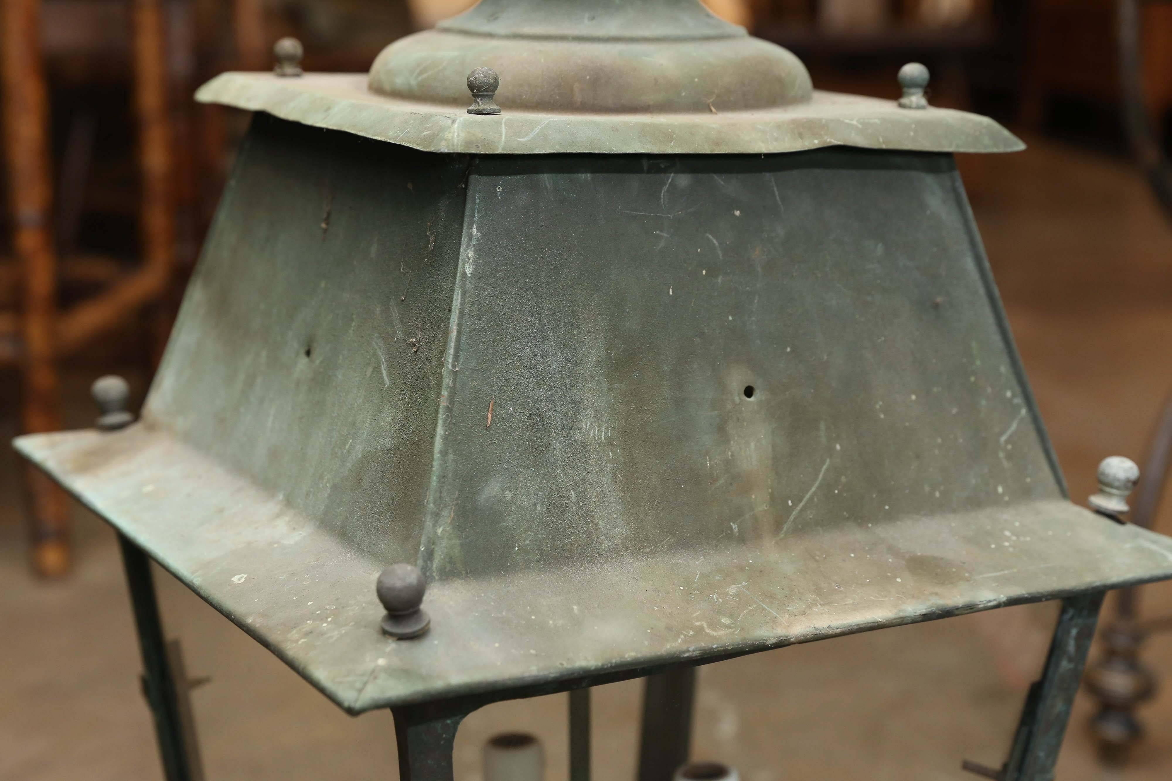 Antique 19th Century French Copper Lantern In Excellent Condition In Houston, TX