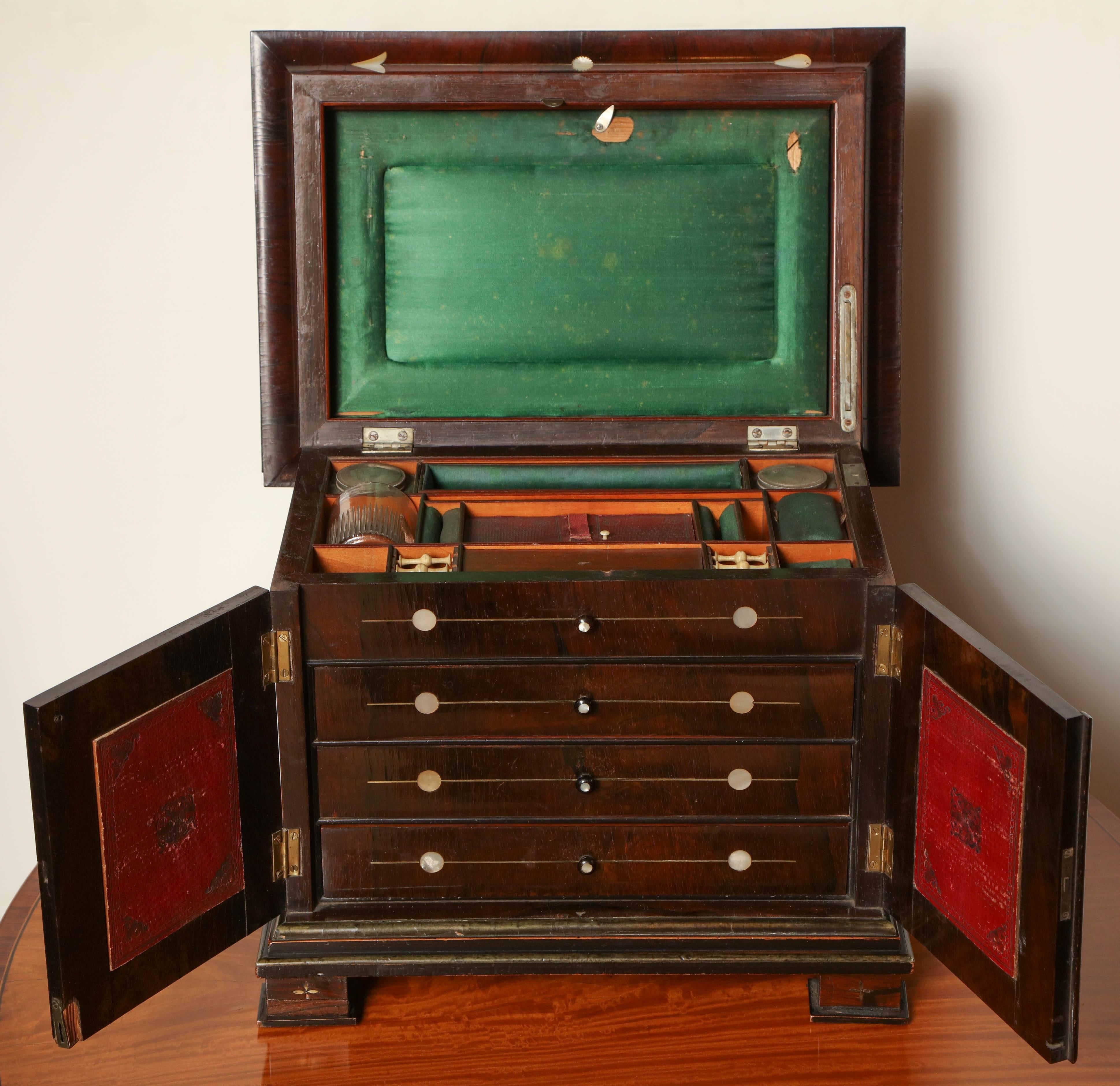 19th Century Hardwood and Mother-of-Pearl Inlaid Necessaire For Sale 1