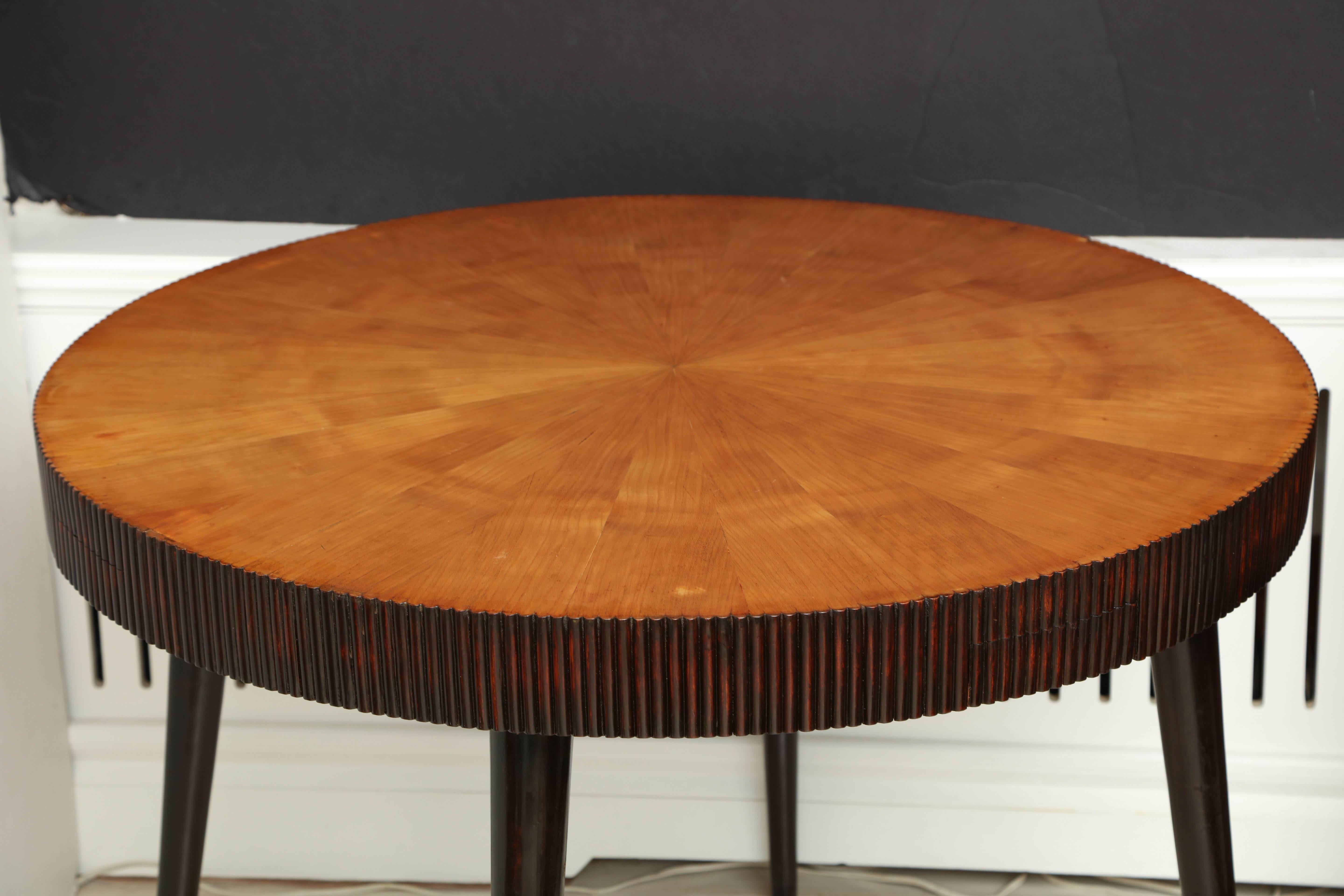 Mid-Century Italian Reeded, Round Wood Center Table with Tapered Legs 5