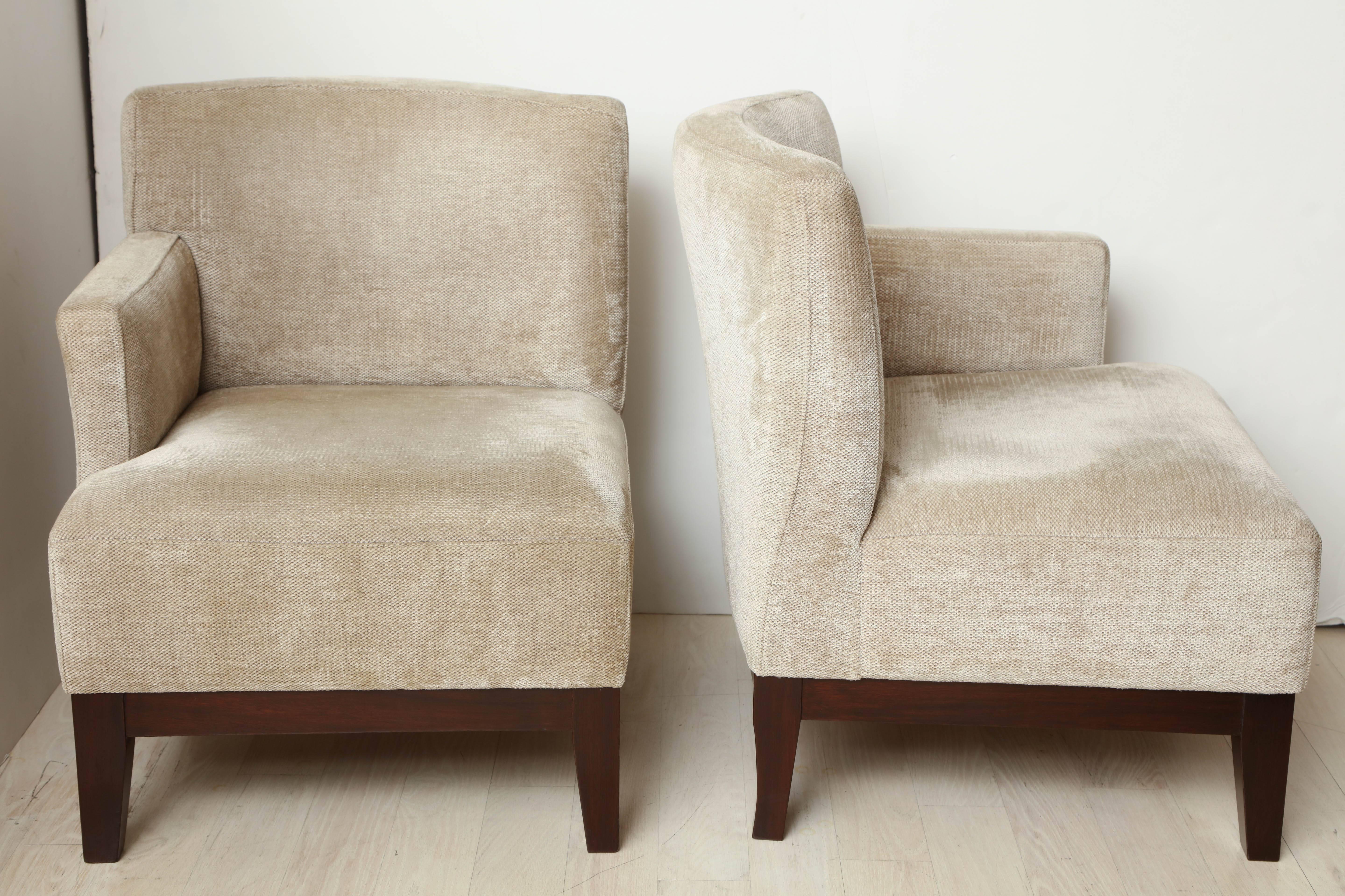Pair of Modern Single Arm Wood and Upholstered Beige Chenille Chairs, Belgium For Sale 1