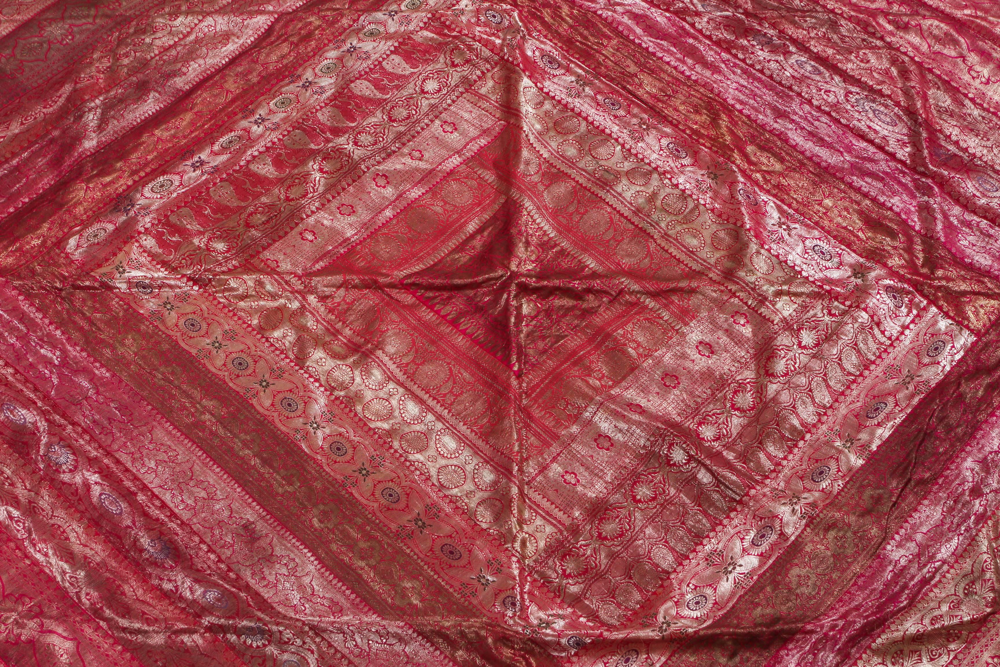 Indian Moorish Silk Sari Tapestry Quilt Patchwork Bedcover Fuchsia Color