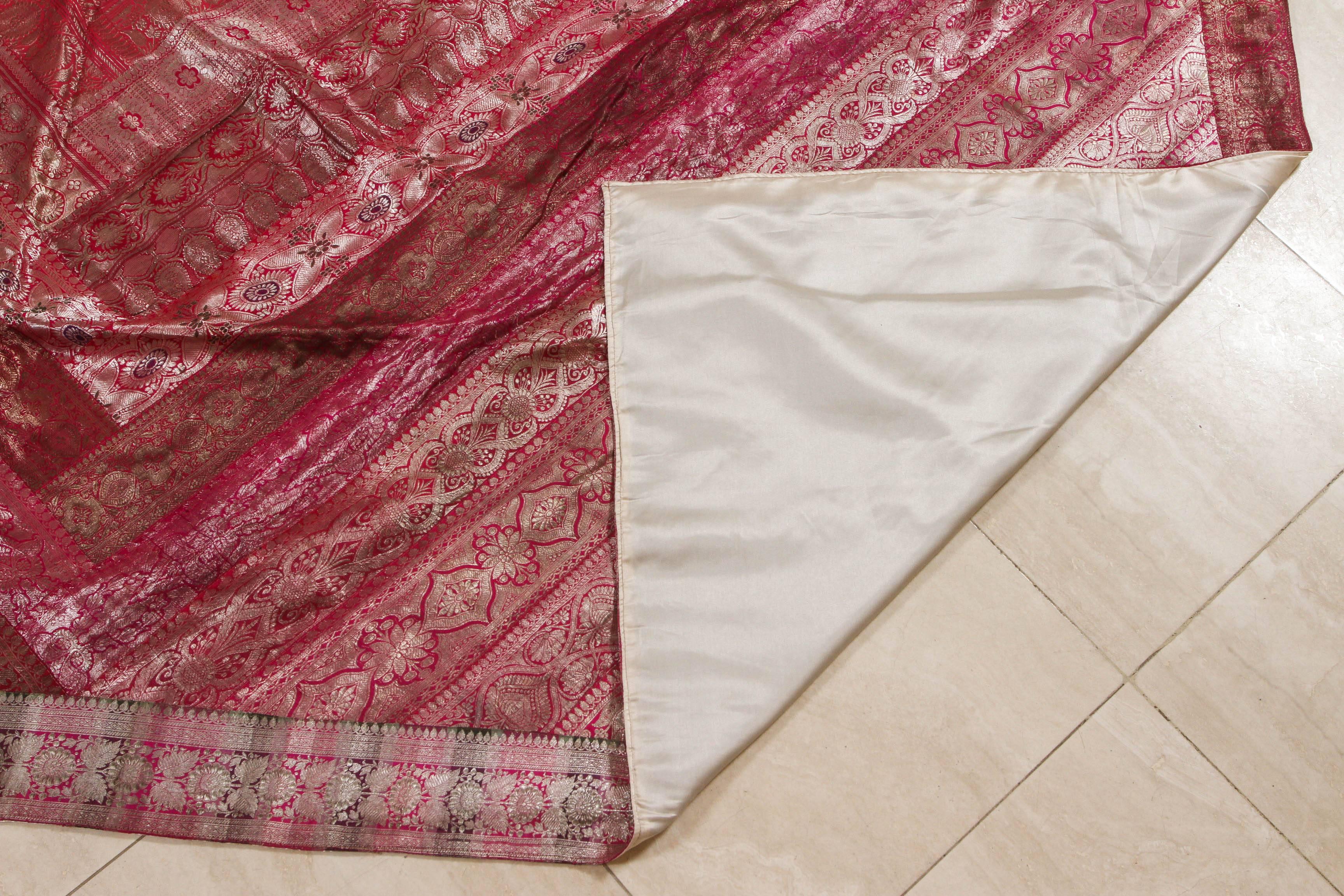 Moorish Silk Sari Tapestry Quilt Patchwork Bedcover Fuchsia Color 2
