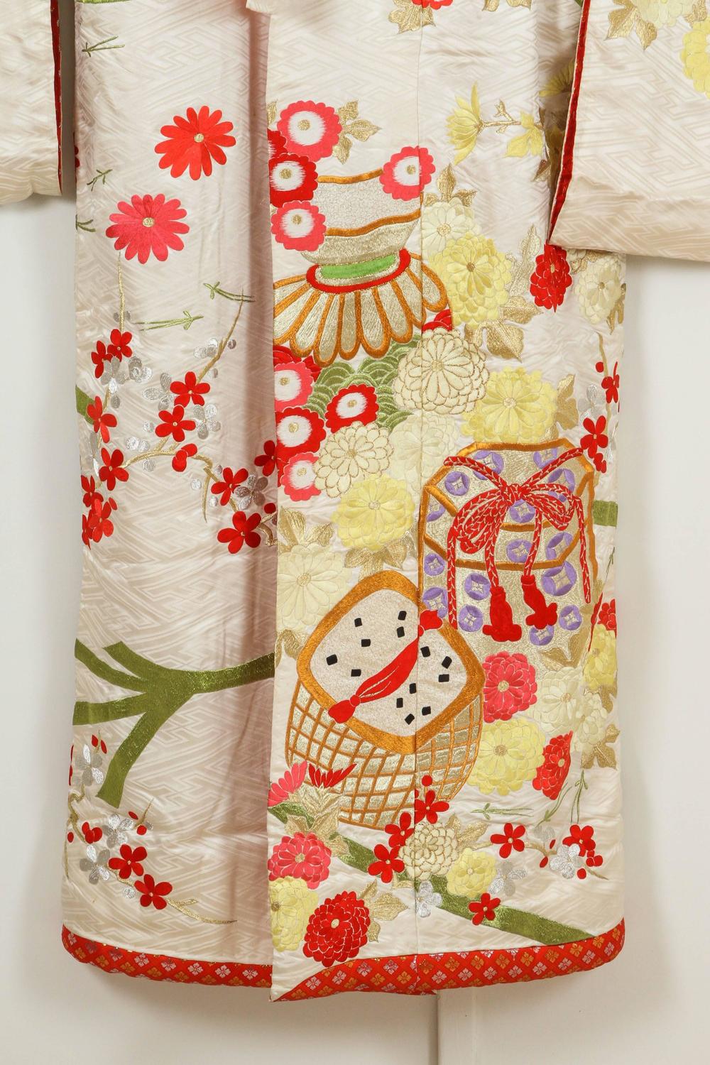 Vintage Silk Brocade Japanese Ceremonial Kimono For Sale at 1stdibs