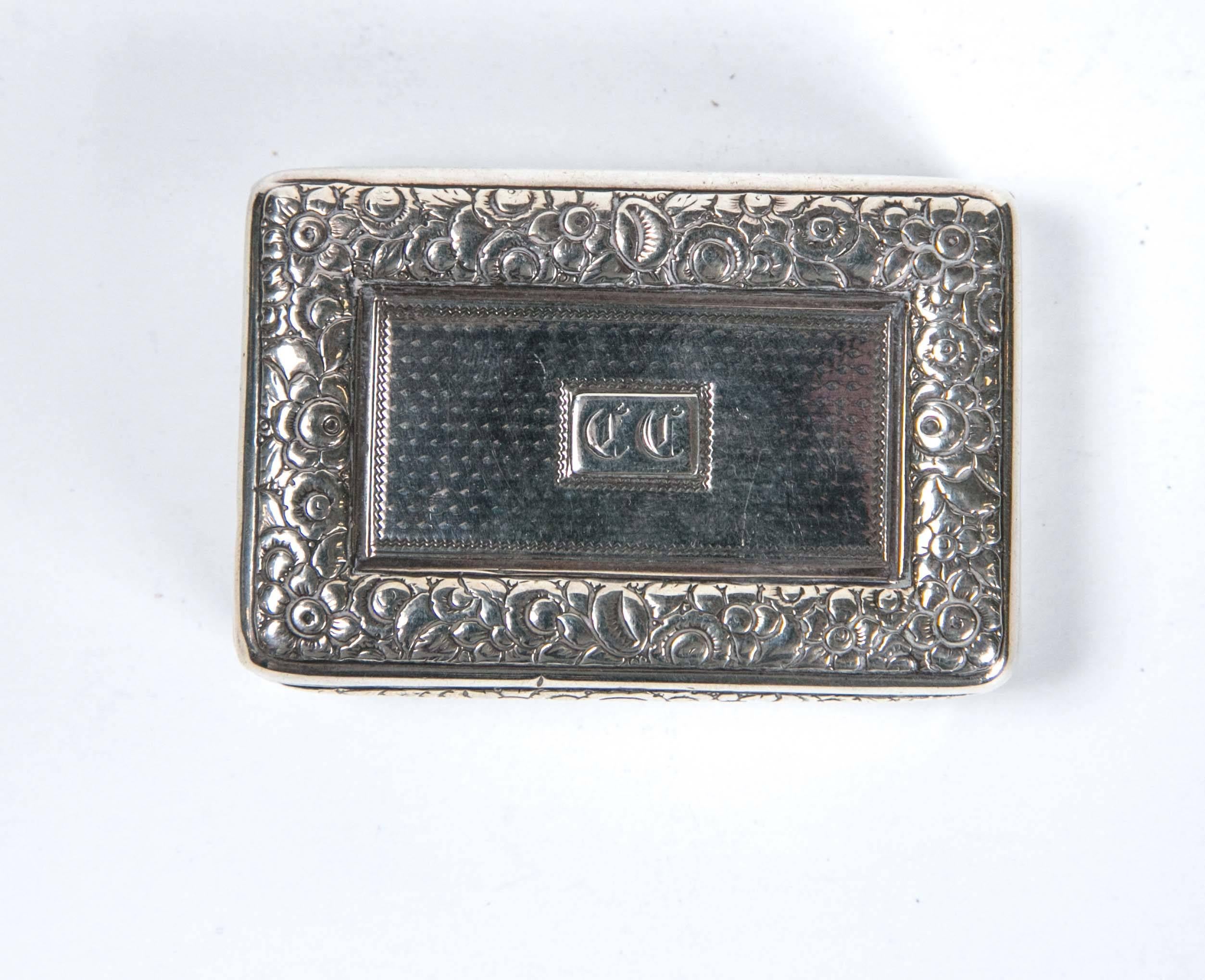 Sterling Silver Snuff Box by Thomas Ellis, circa 1824, English In Good Condition In Stamford, CT
