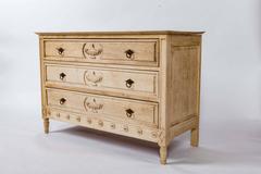 Early 19th Century Bleached Oak Chest of Drawers, France, circa 1825