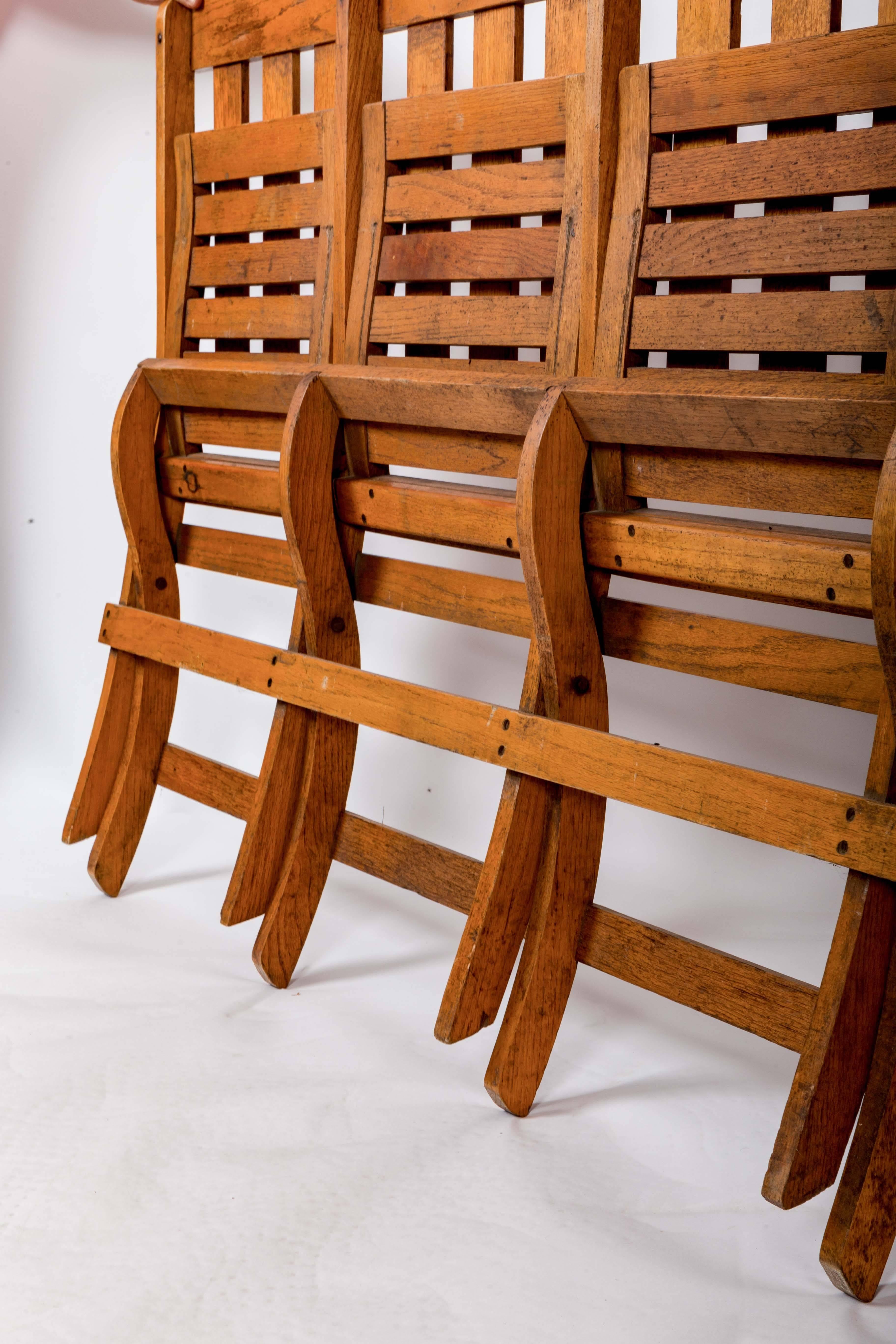 1920s Four-Seat Folding Railroad Bench, Capetown South Africa, circa 1920s In Good Condition For Sale In East Hampton, NY