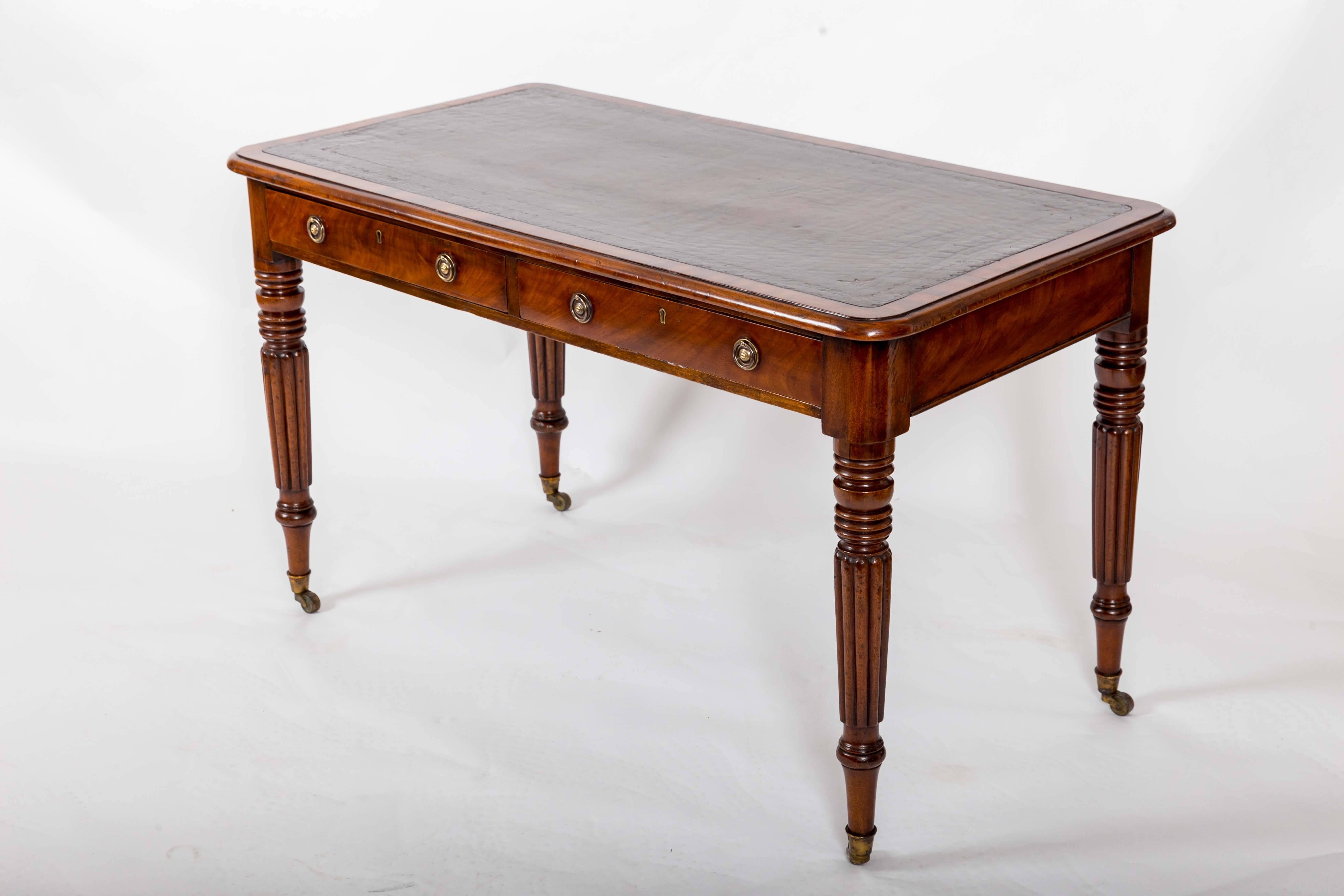 Early 19th Century Mahogany Writing Table, England, circa 1840 In Excellent Condition In East Hampton, NY