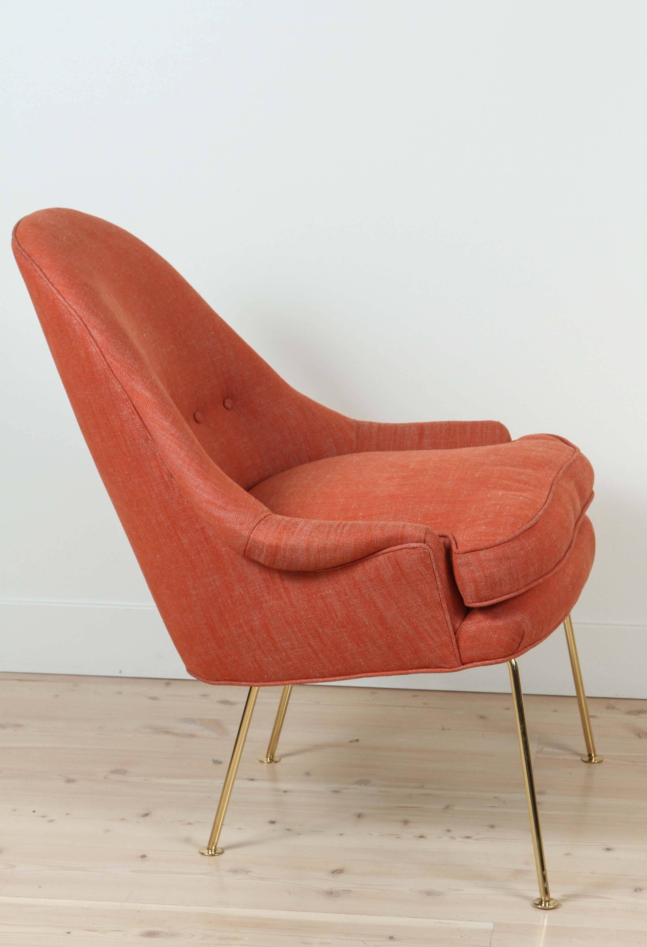 Contemporary Pair of Carthay Lounge Chairs by Lawson-Fenning