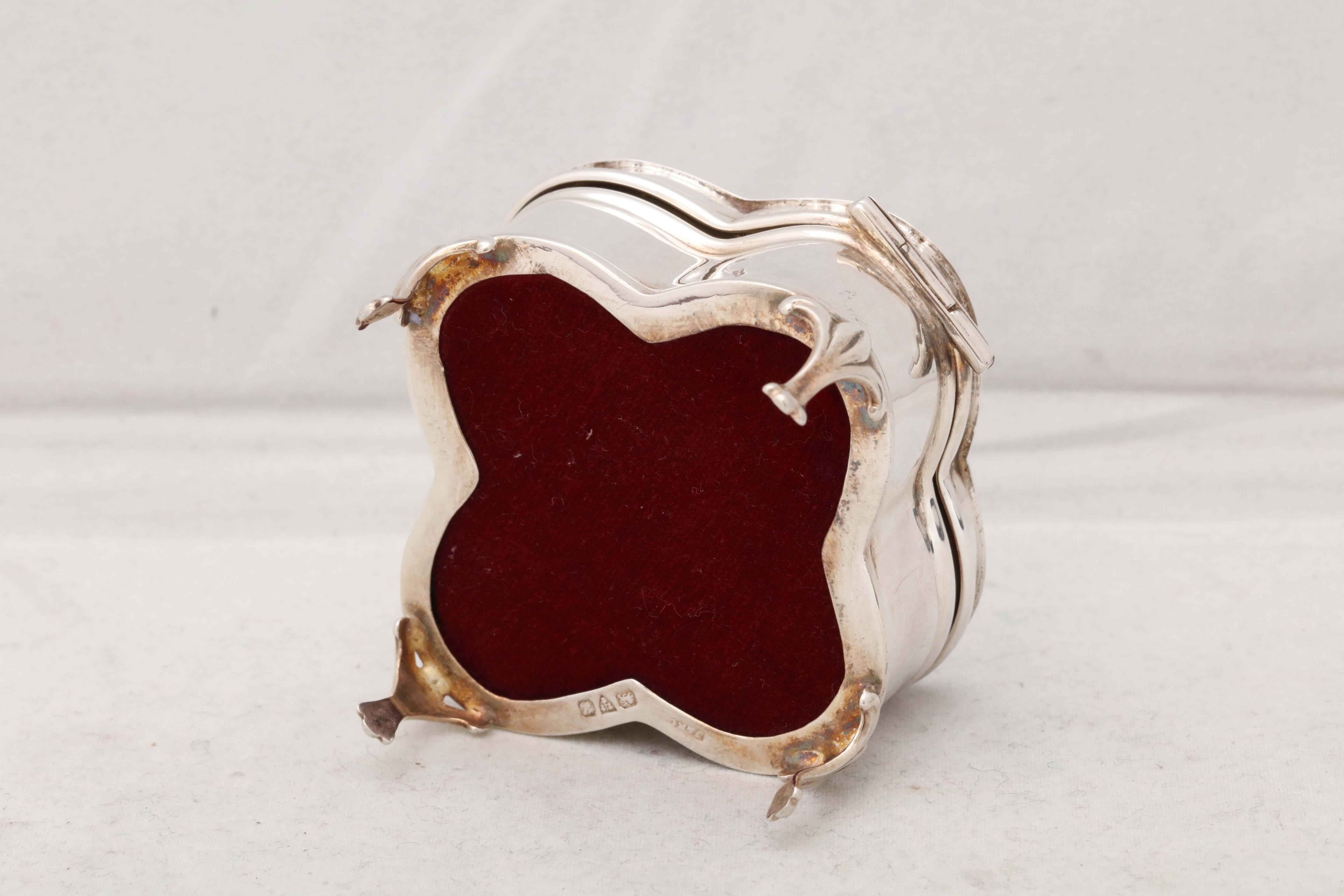 Early 20th Century Edwardian Sterling Silver Footed Jewelry/