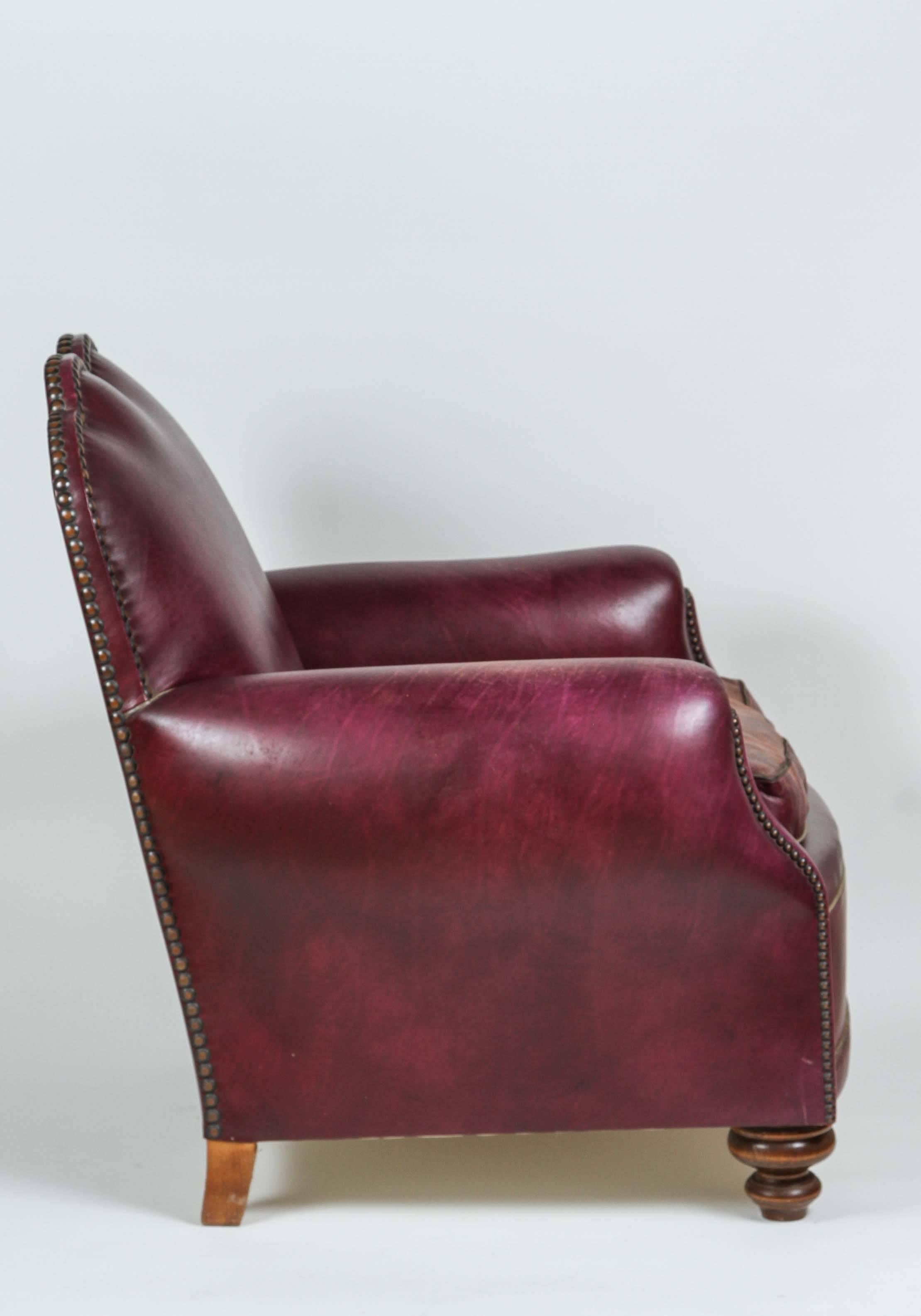 French Art Deco Leather Club Lounge Chair In Good Condition In North Hollywood, CA