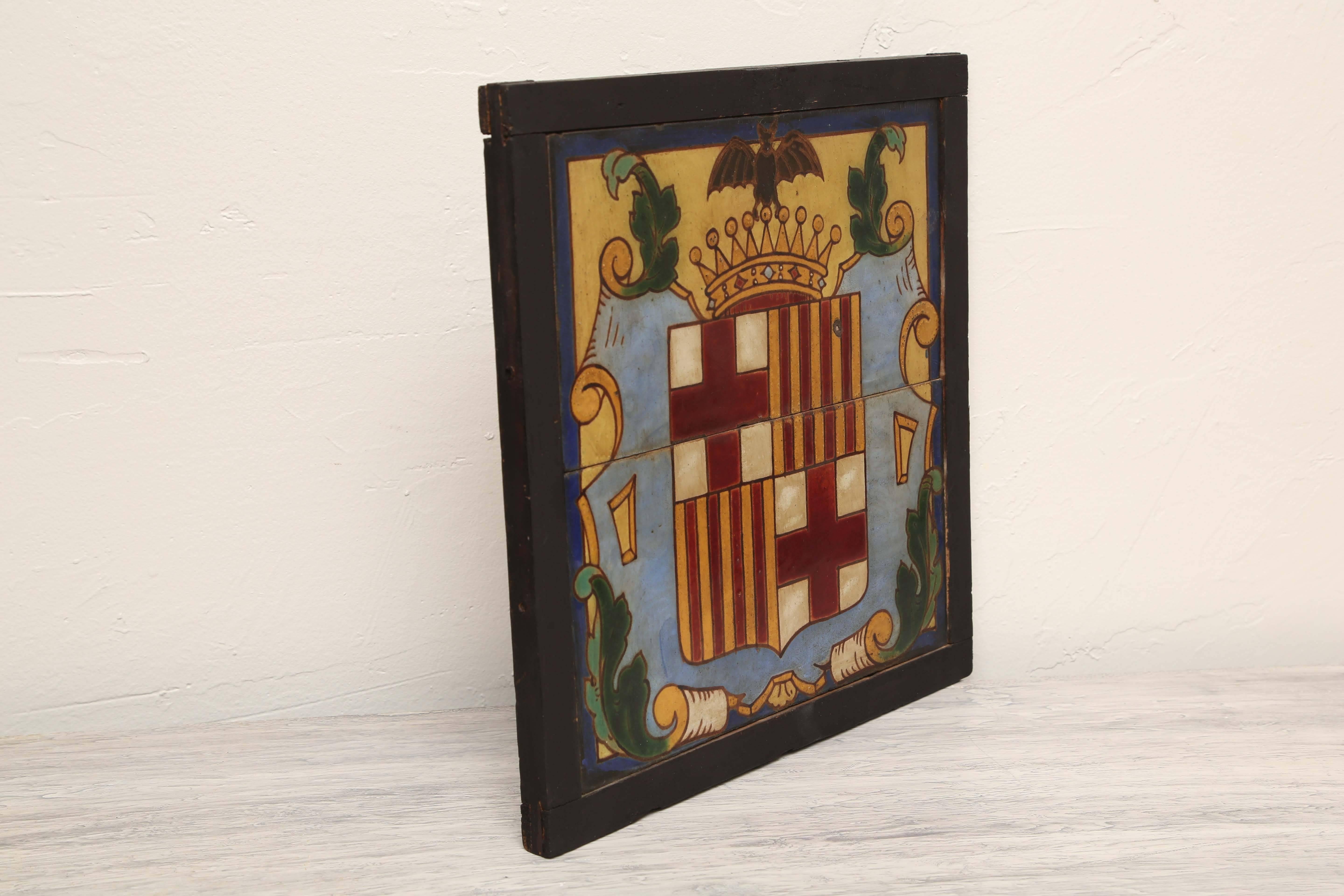 Pair of Framed Antique Armorial Crest Tiles In Good Condition In West Palm Beach, FL