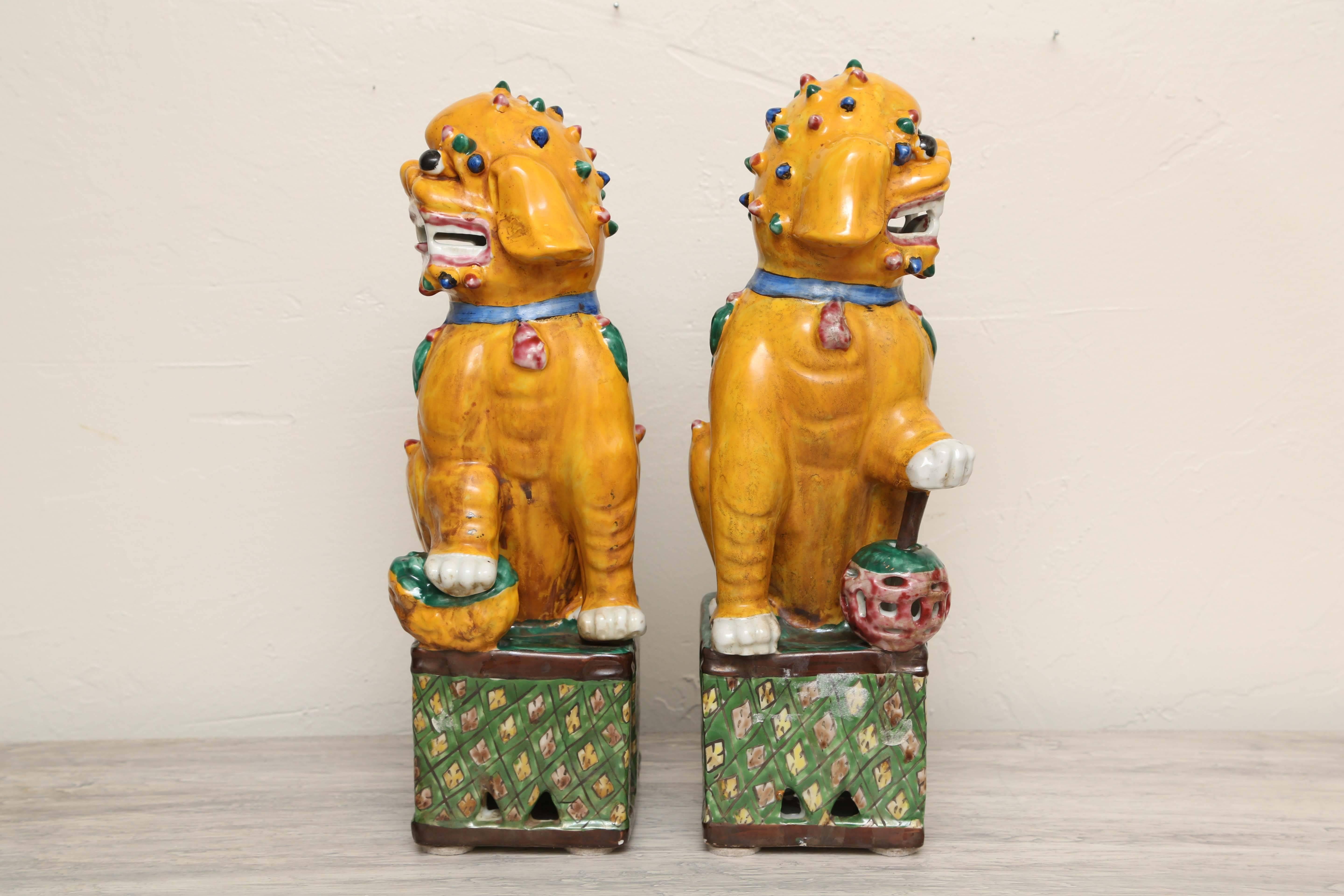 Pair of Antique Chinese Foo Dogs In Good Condition In West Palm Beach, FL