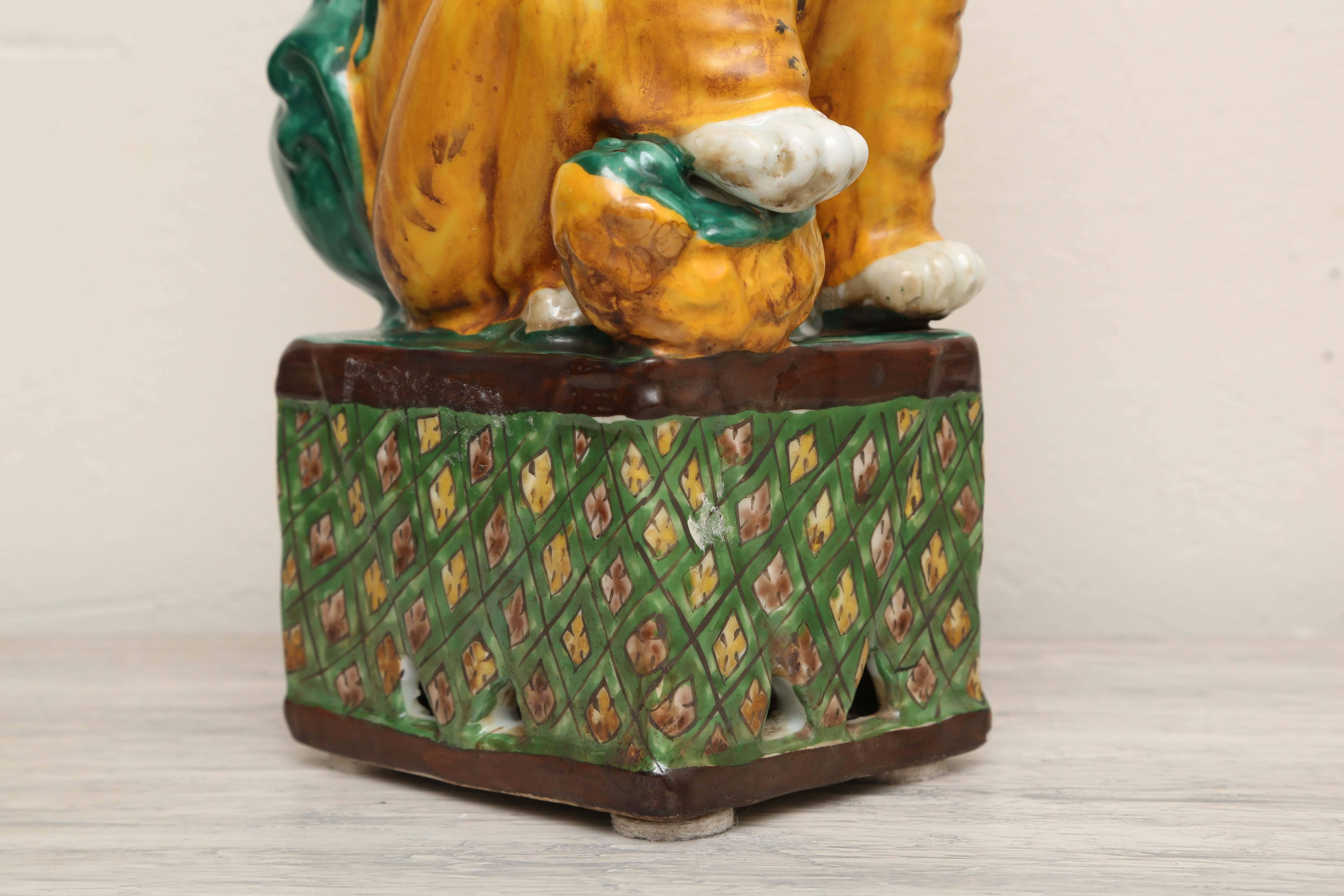 Pair of Antique Chinese Foo Dogs 2