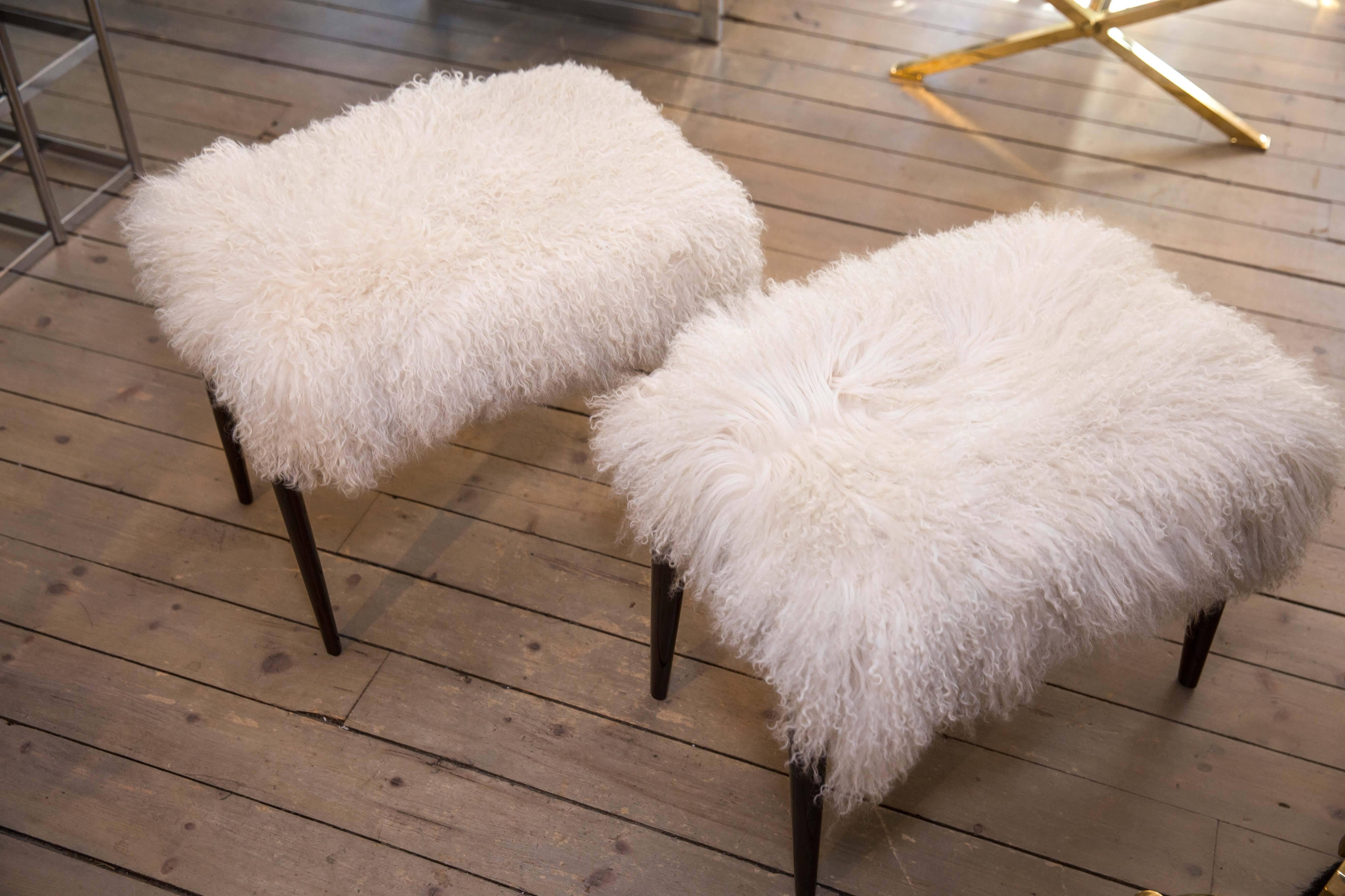 Sheepskin Pair of Ebonized Wood Benches with Shearling Upholstered Seats by Ico Parisi