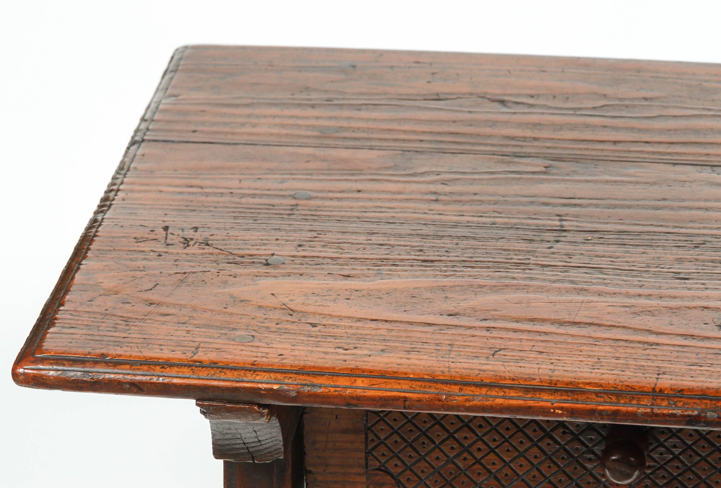 A small Spanish colonial table with drawer, 19th century.