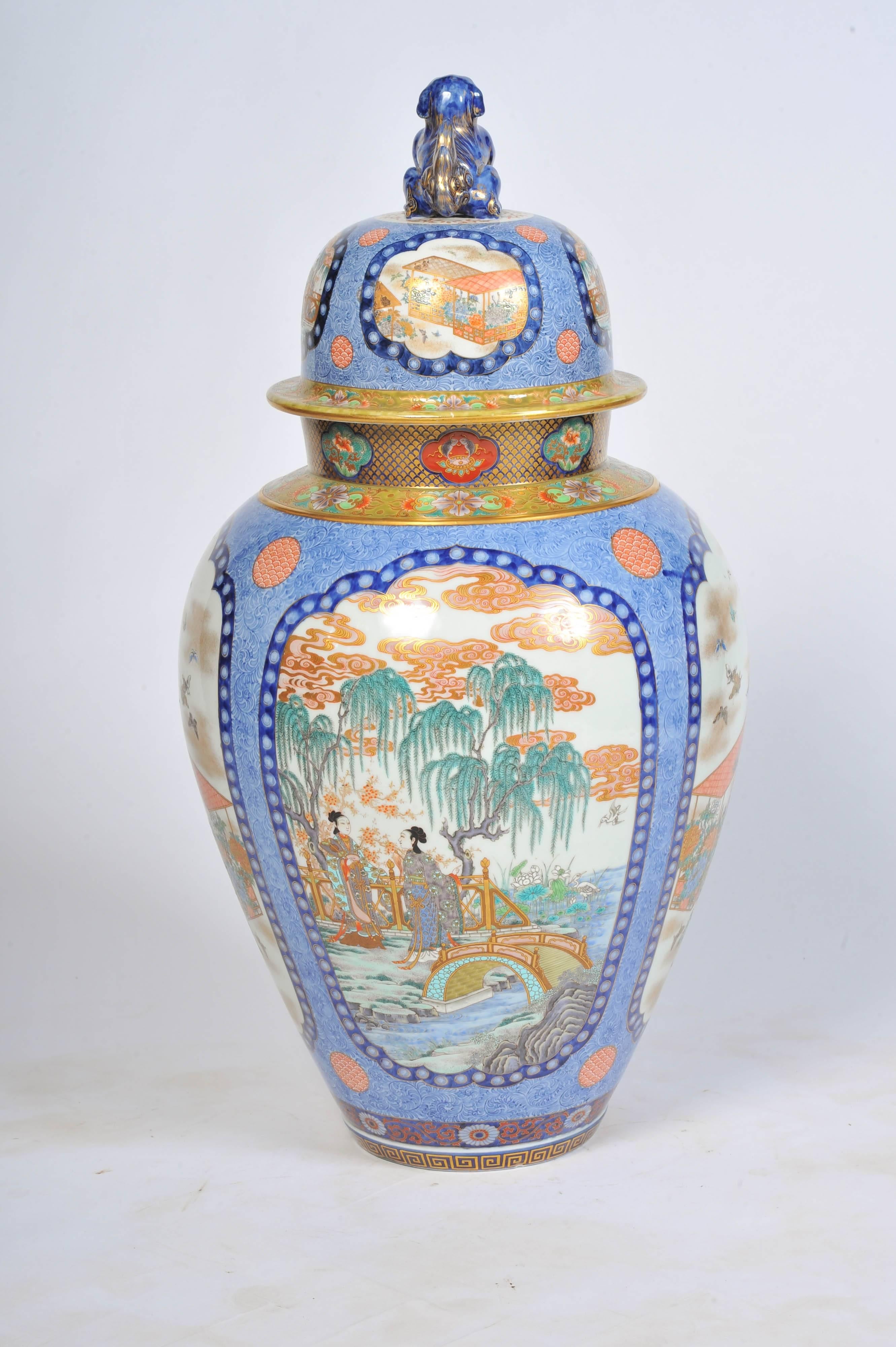 19th Century Large Japanese Fukagawa Imari Vase