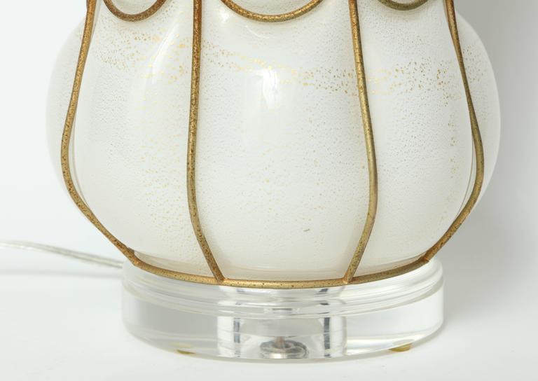 Marbro Caged White Murano Glass Lamp In Excellent Condition In New York, NY