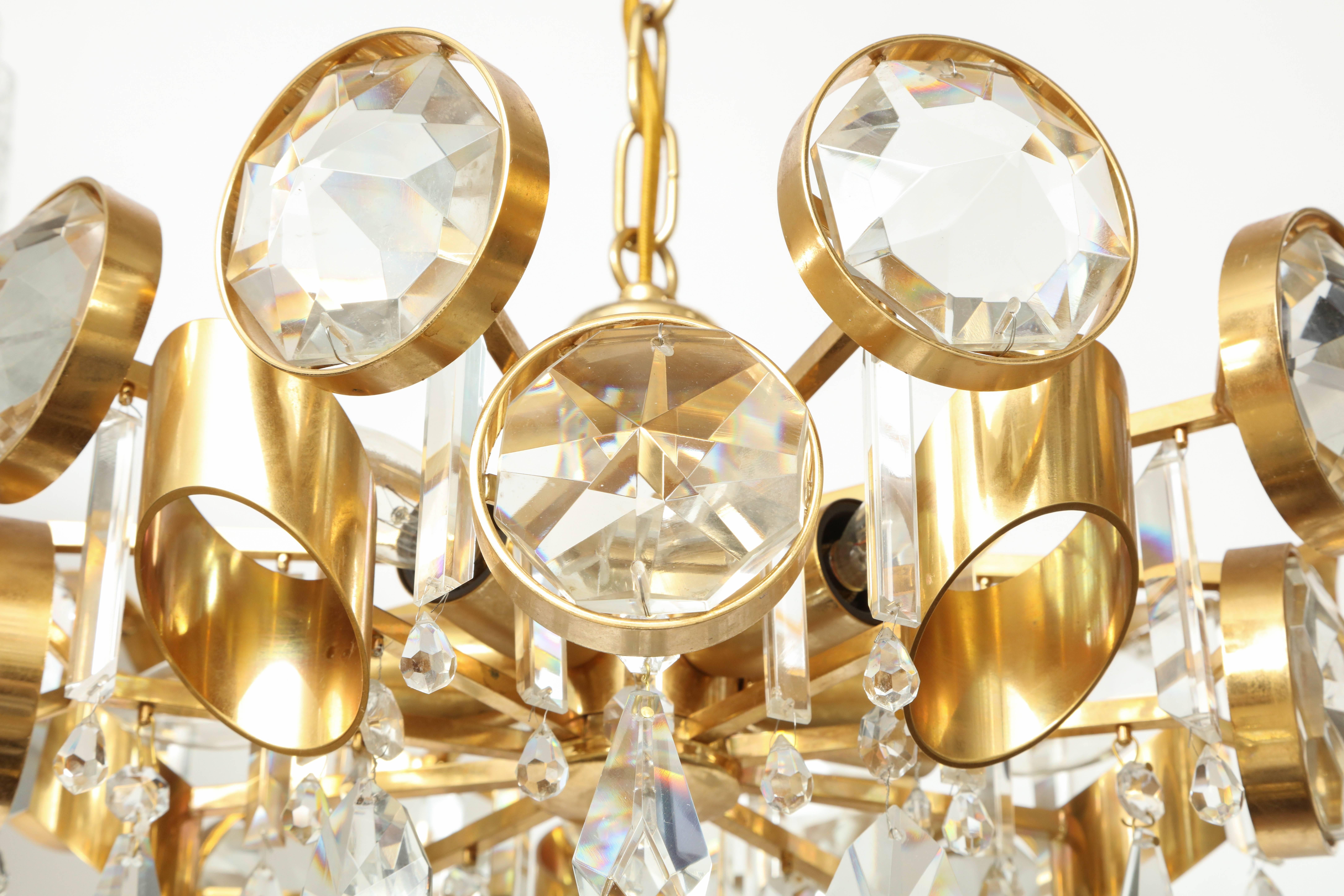 Ernest Palme Faceted Crystal and Gilt Brass Chandelier In Excellent Condition For Sale In New York, NY