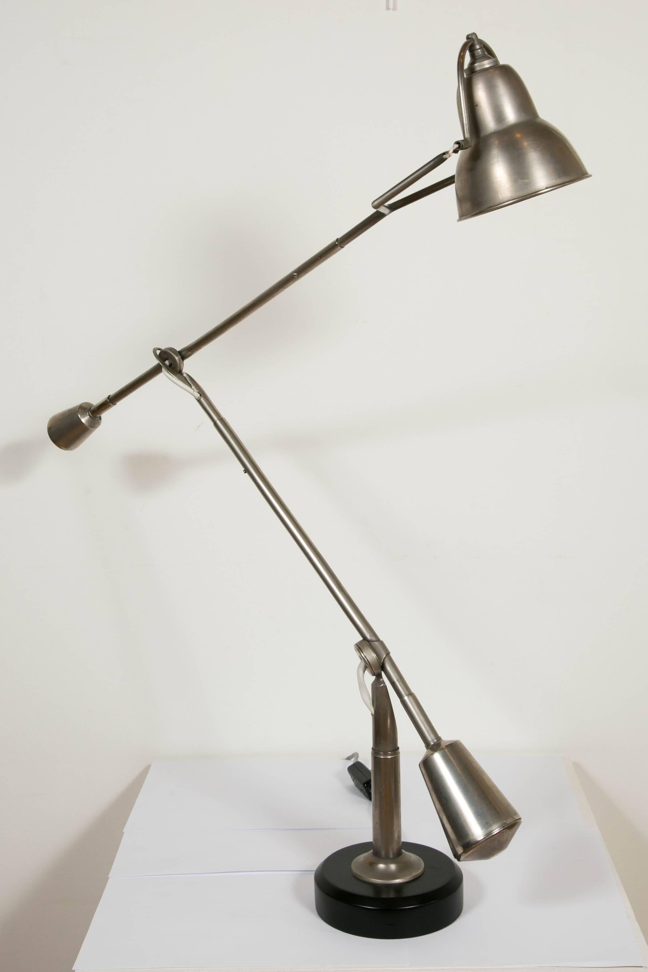 Iconic Modernist Table Lamp by E-W Buquet, France, Art Deco, 1930s 1