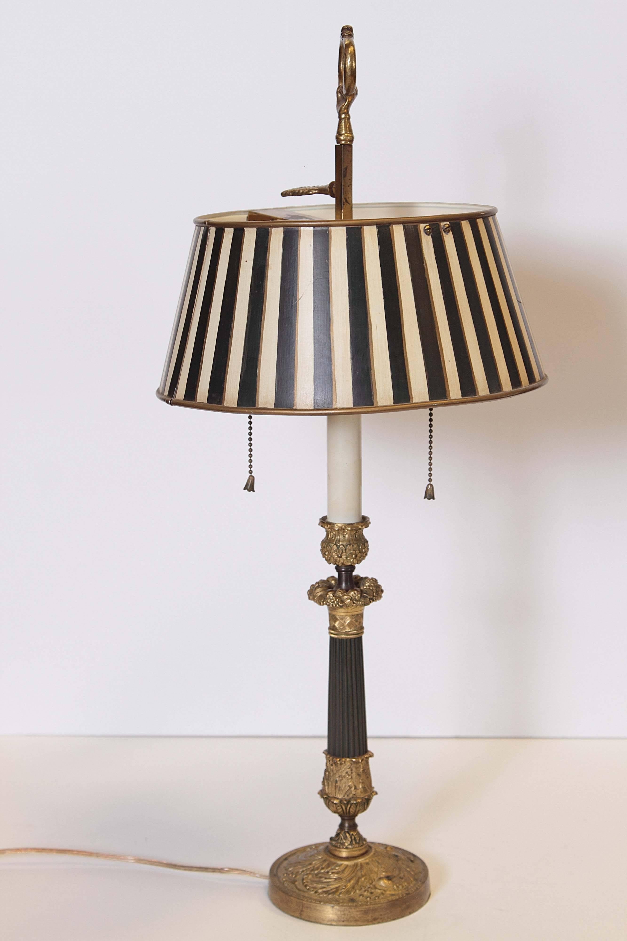 French Charles X Bronze Column Lamp with Tole Shade In Good Condition In Dallas, TX