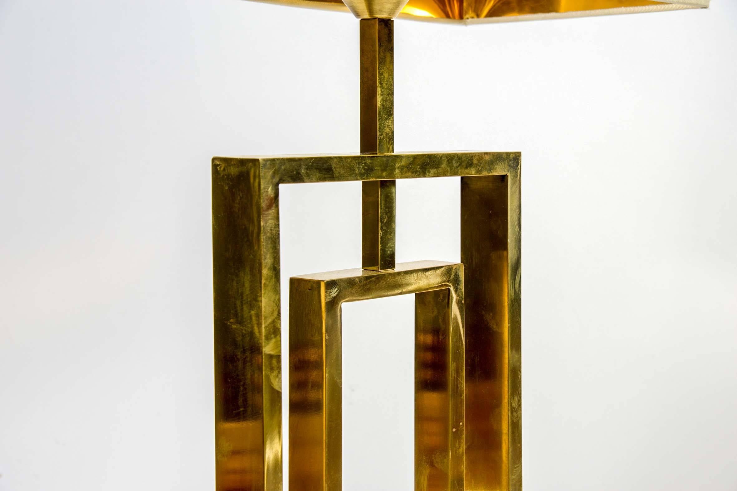 All Brass Geometrical Pair of Lamps In Excellent Condition In Saint-Ouen, IDF