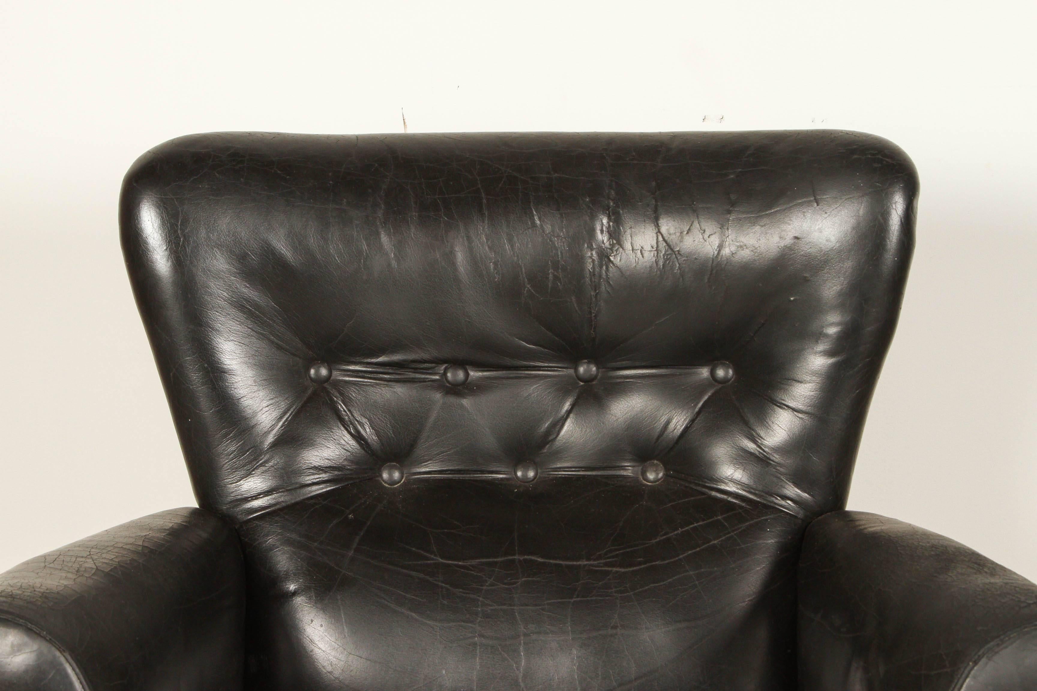 Mid-Century Modern Black Leather Armchair by Finn Juhl