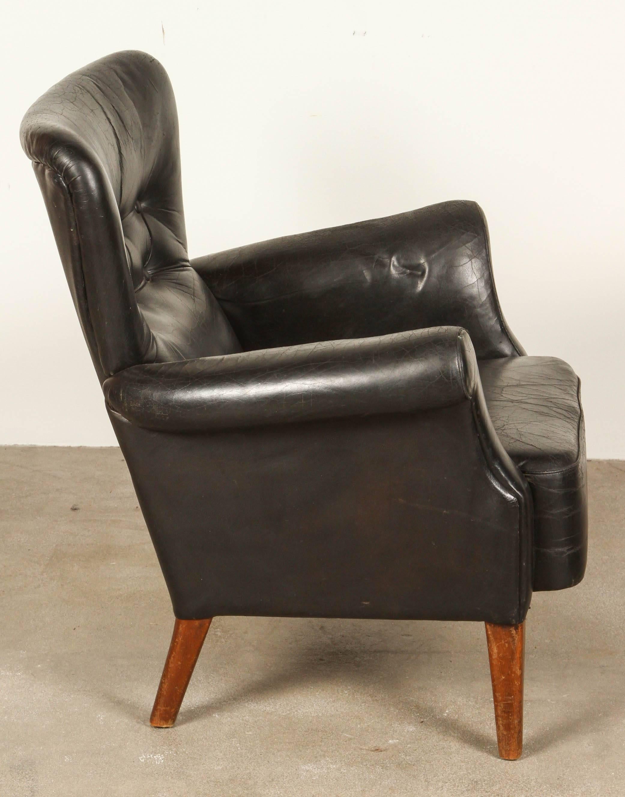 Black Leather Armchair by Finn Juhl 1