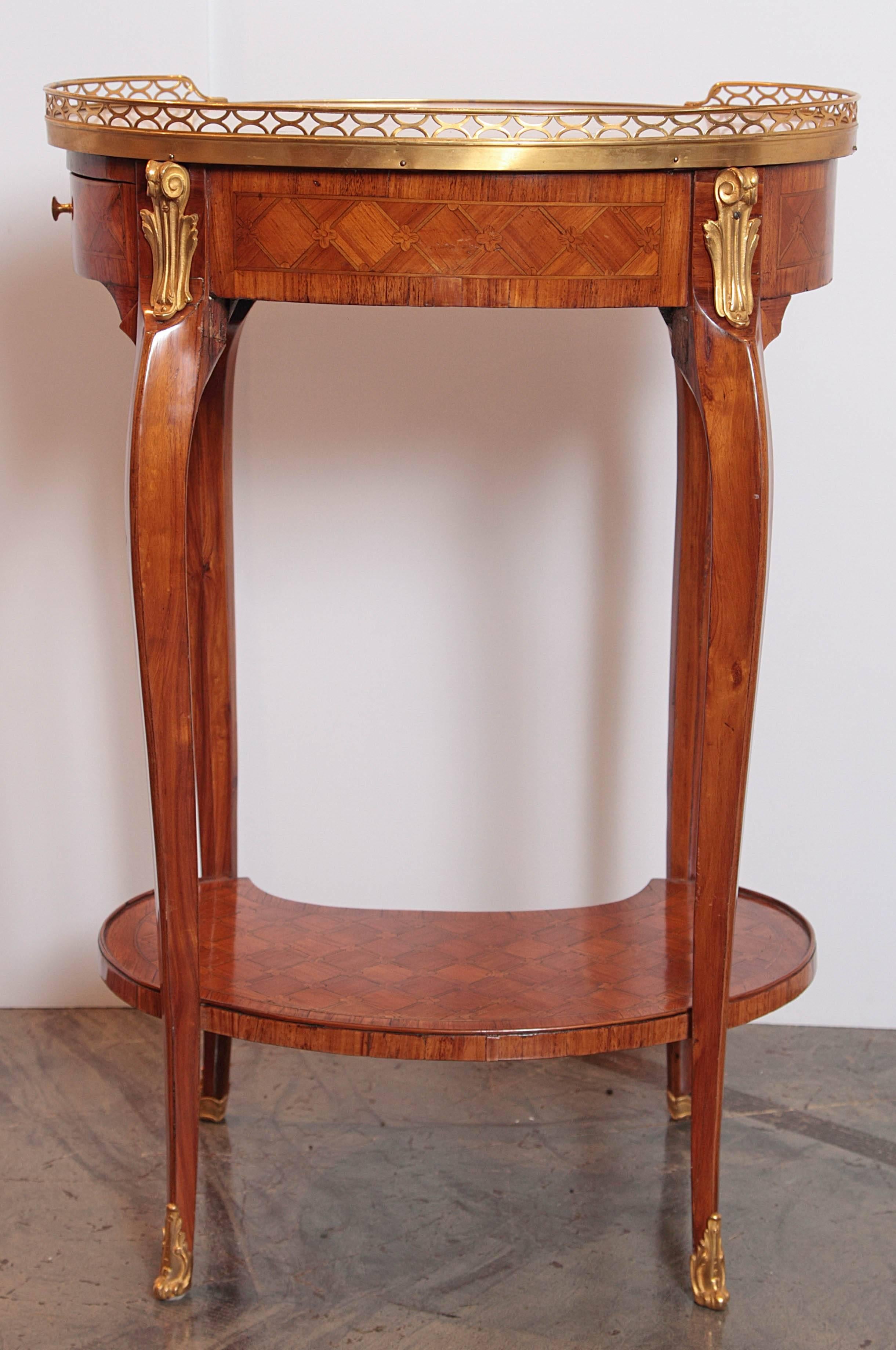 Pair of French Louis XVI Kingwood Parquetry Side Tables, Early 19th Century 6