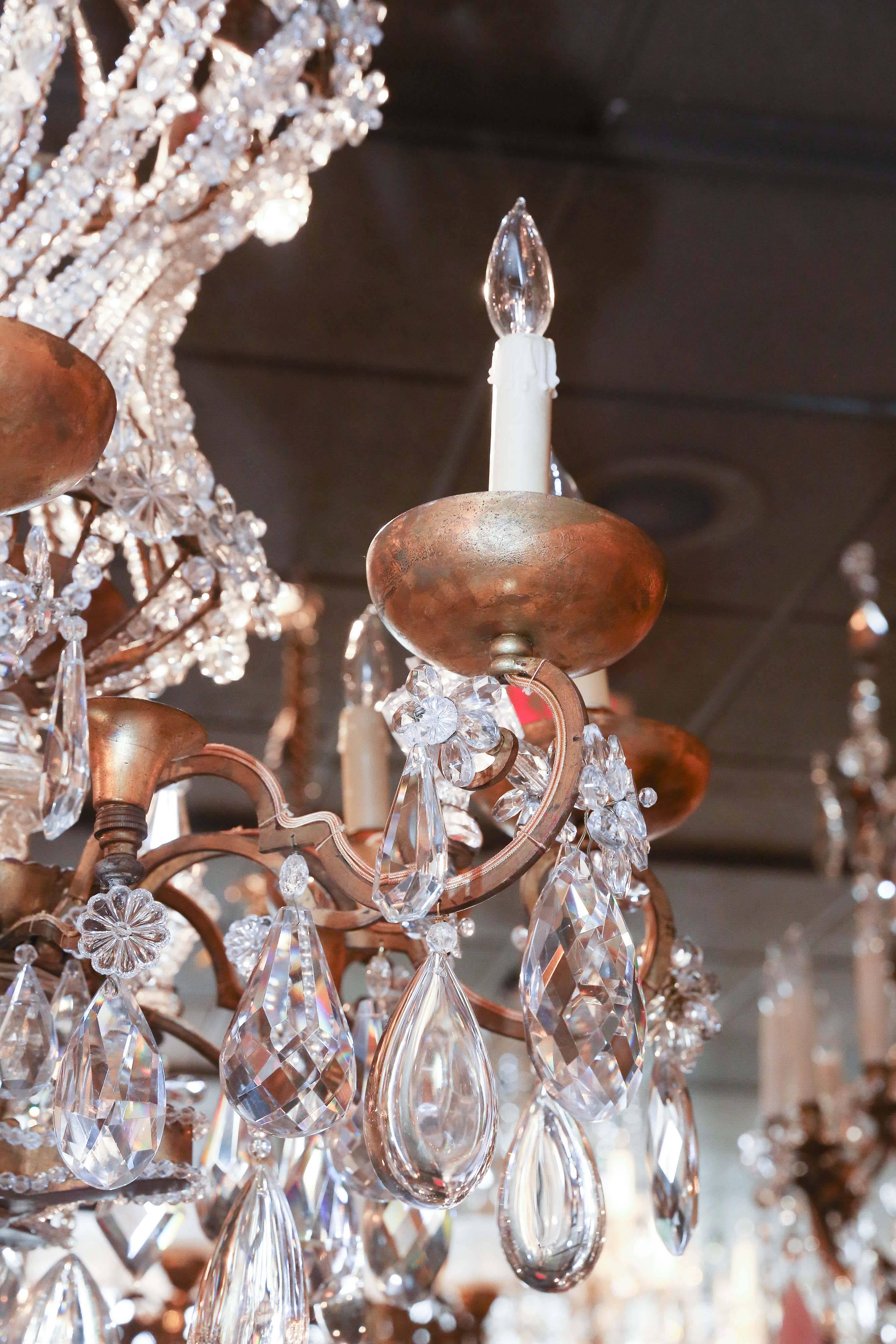 French Impressive Bagues Chandelier, Large Size and Bronze and Crystal in swirl design