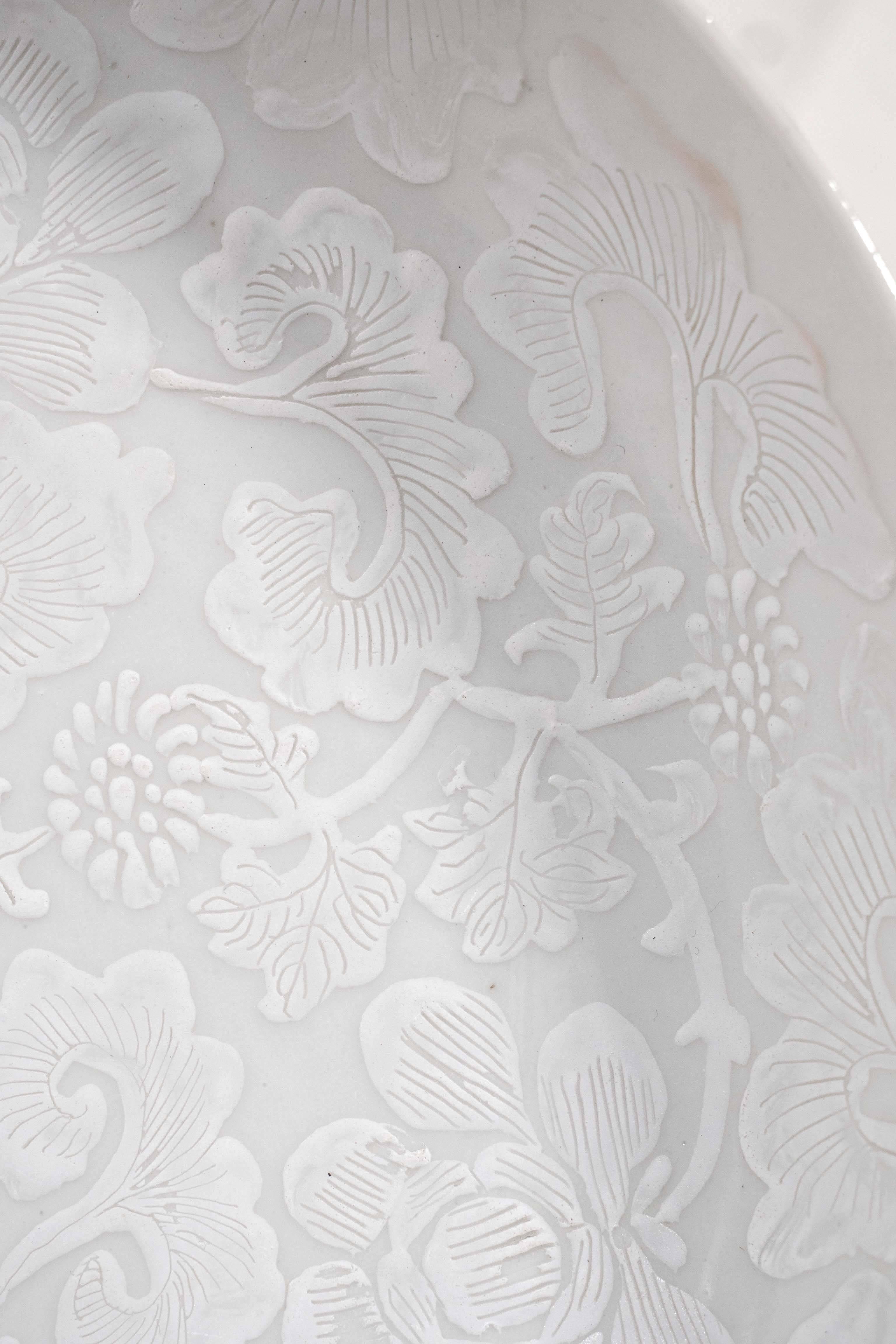  Chinese Export Porcelain Dish Painted Bianco Sopra Bianco 1