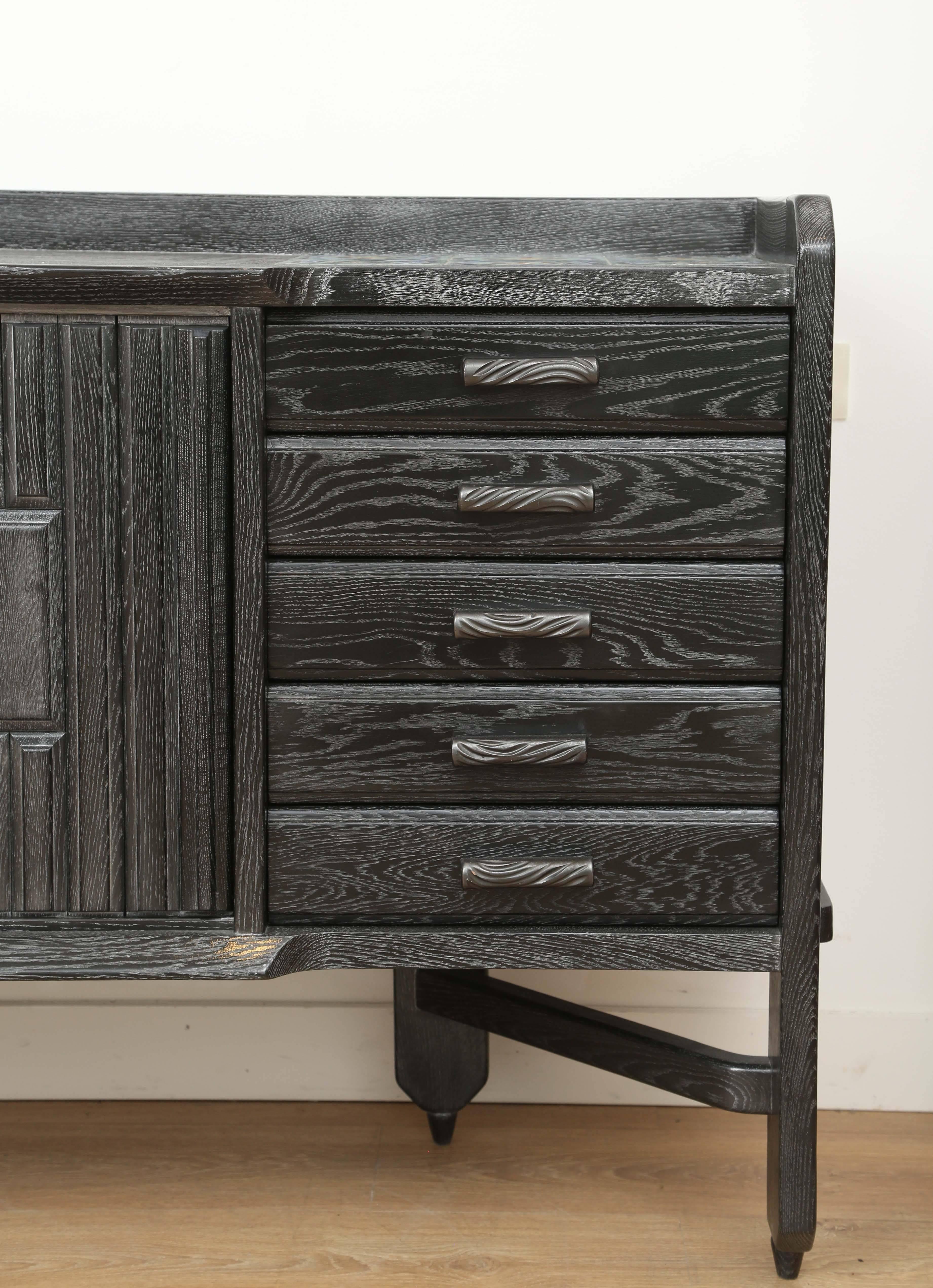 Large Mid-Century Modern Cerused Oak Sideboard by Guillerme and Chambron. In Excellent Condition In Miami, FL