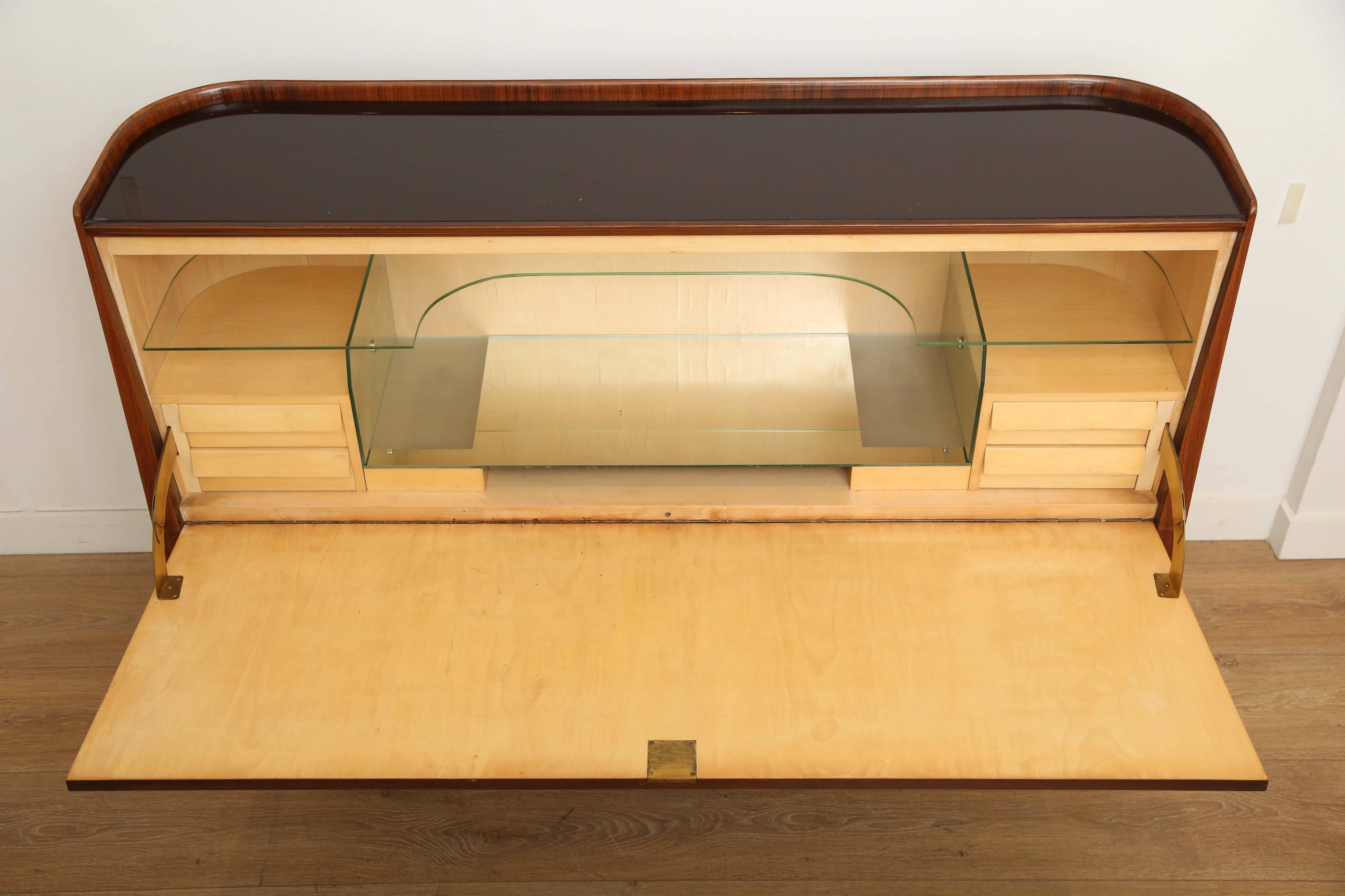 Mid-Century Modern Italian Dry Bar Cabinet by Paolo Buffa. In Excellent Condition In Miami, FL